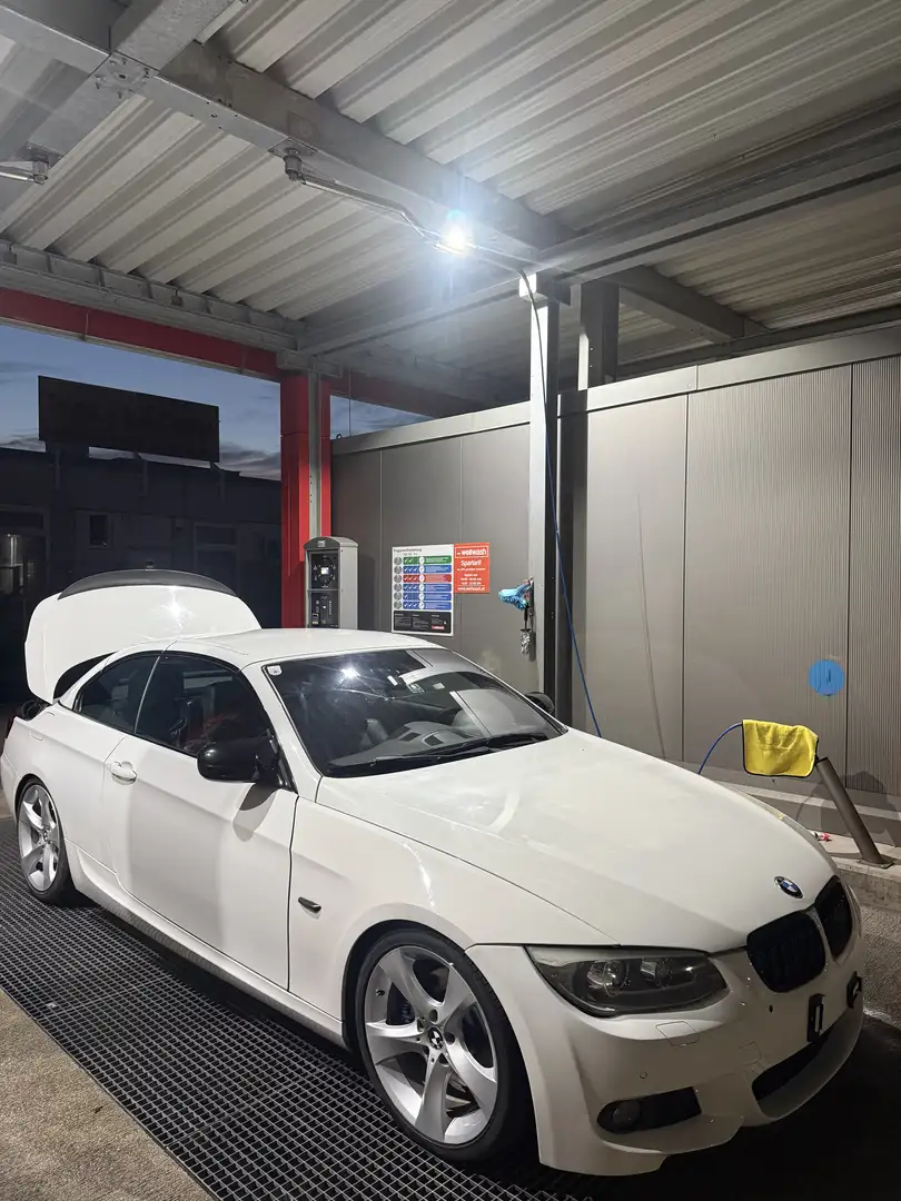 BMW 325 325d Cabrio - 1