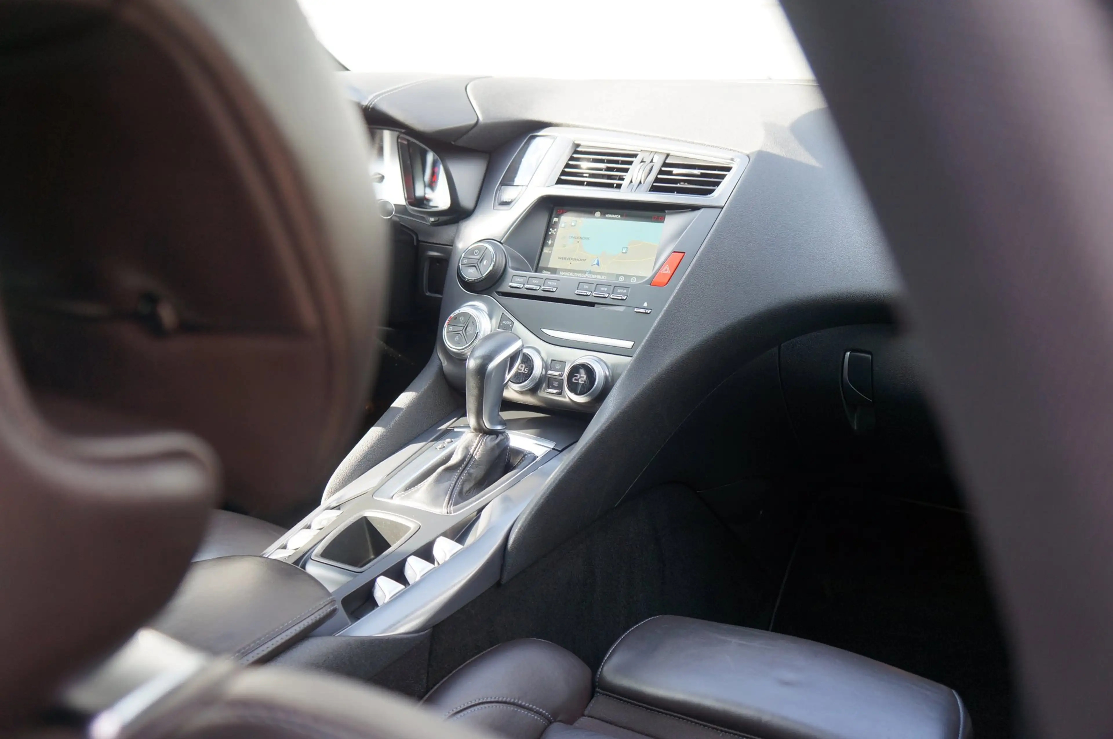 DS Automobiles DS 5 1.6 THP So Chic; Automaat+Panorama+Leder=VOL !! — photo 12