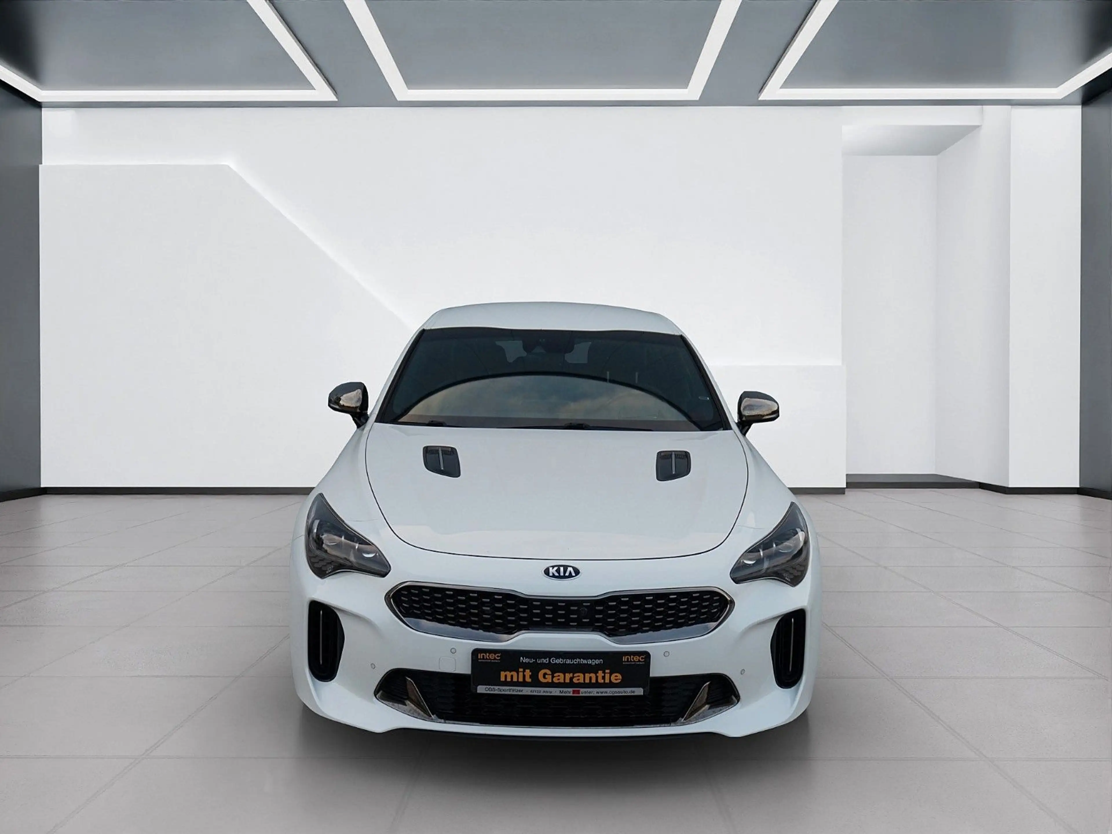Kia Stinger 3.3 V6 T-GDI GT 4WD*H&K~HUD-ACC~360° — photo 2