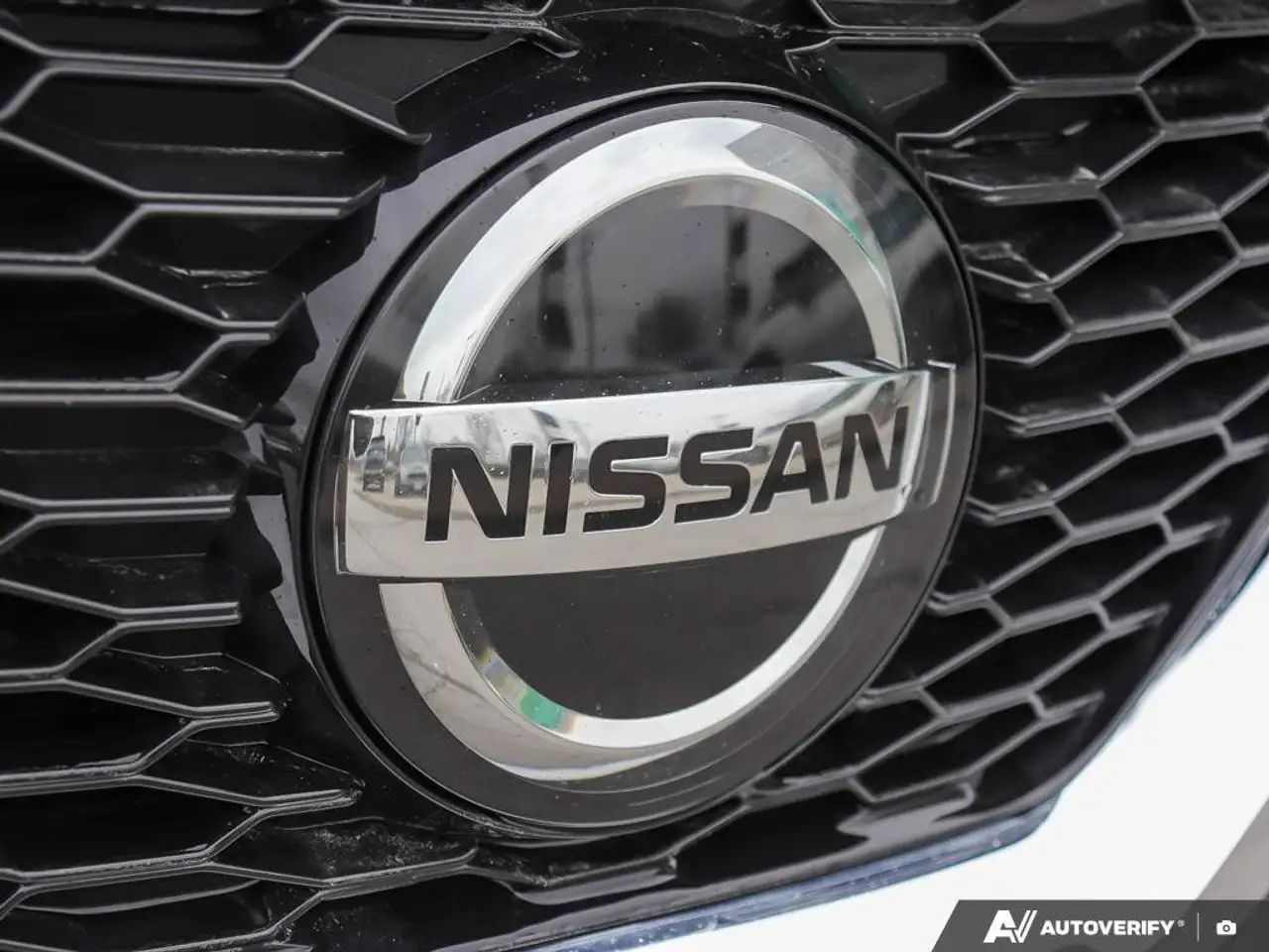 Nissan Qashqai снимка Nissan Qashqai