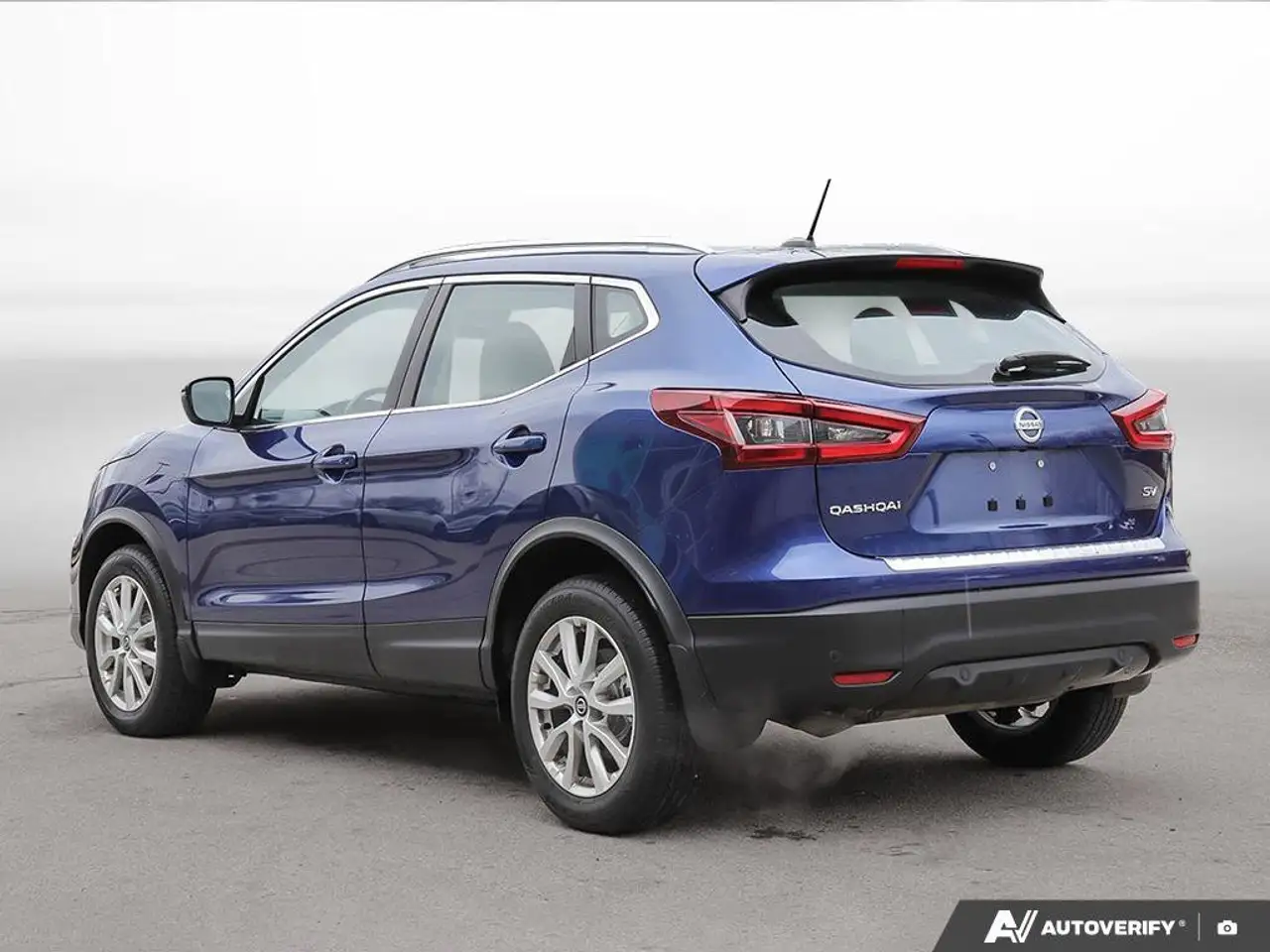 Nissan Qashqai снимка Nissan Qashqai