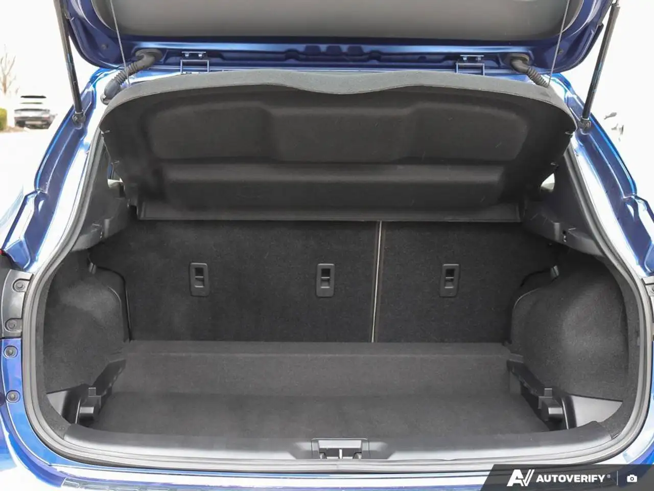Nissan Qashqai снимка Nissan Qashqai