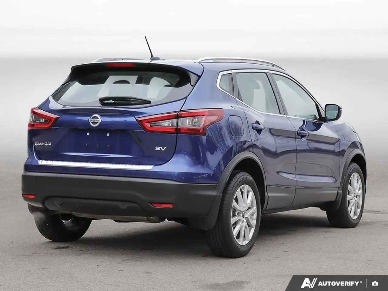 Nissan Qashqai снимка Nissan Qashqai