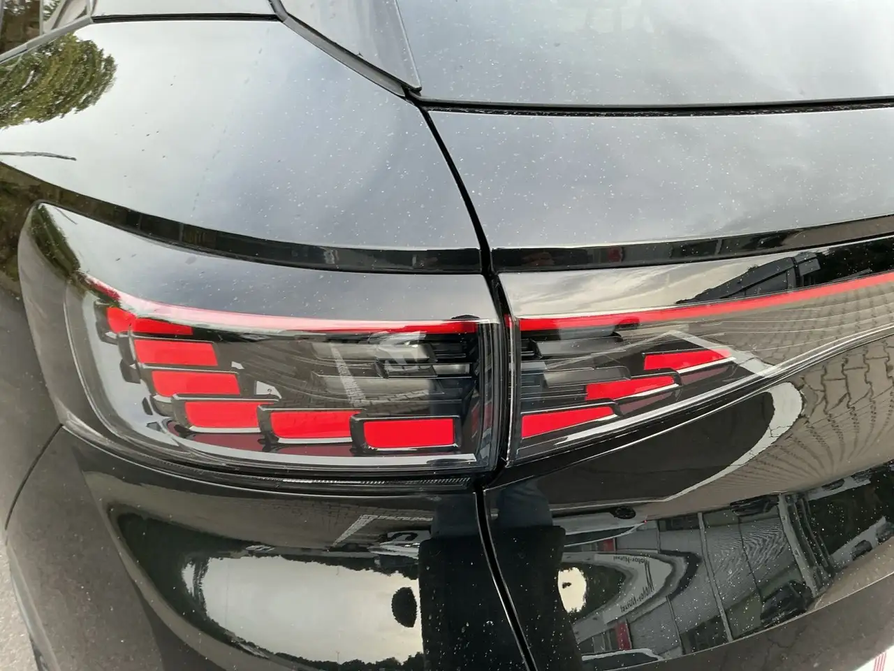 Volkswagen ID.4 GTX 220kW MATRIX+NAVI+APP+ACC+SHZ+AHK+360°, миниатюра 17