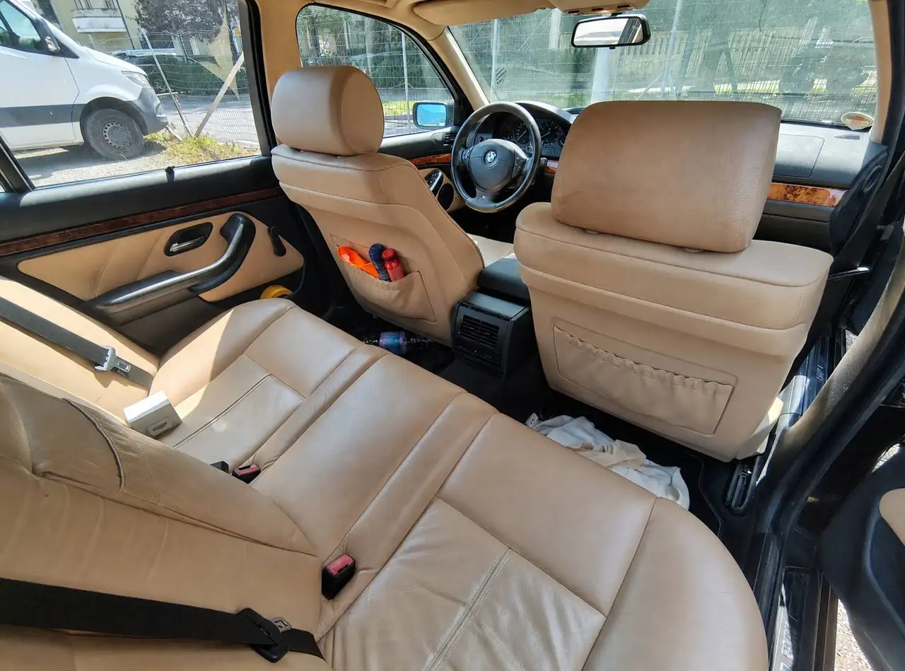 BMW 523i, foto 5