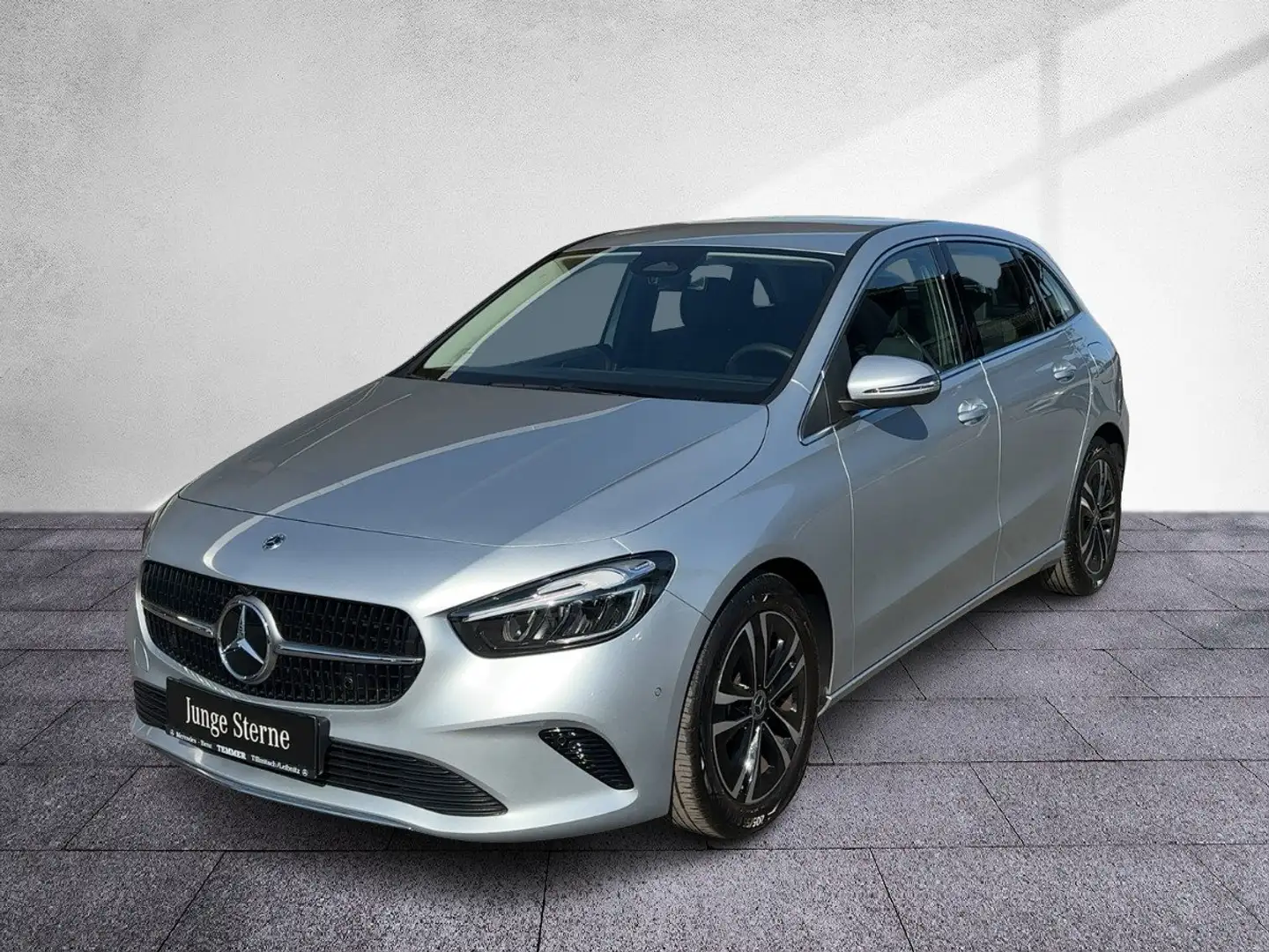 Mercedes-Benz B 180 d Progressive LED LRHZG RKam Navi Silber - 2
