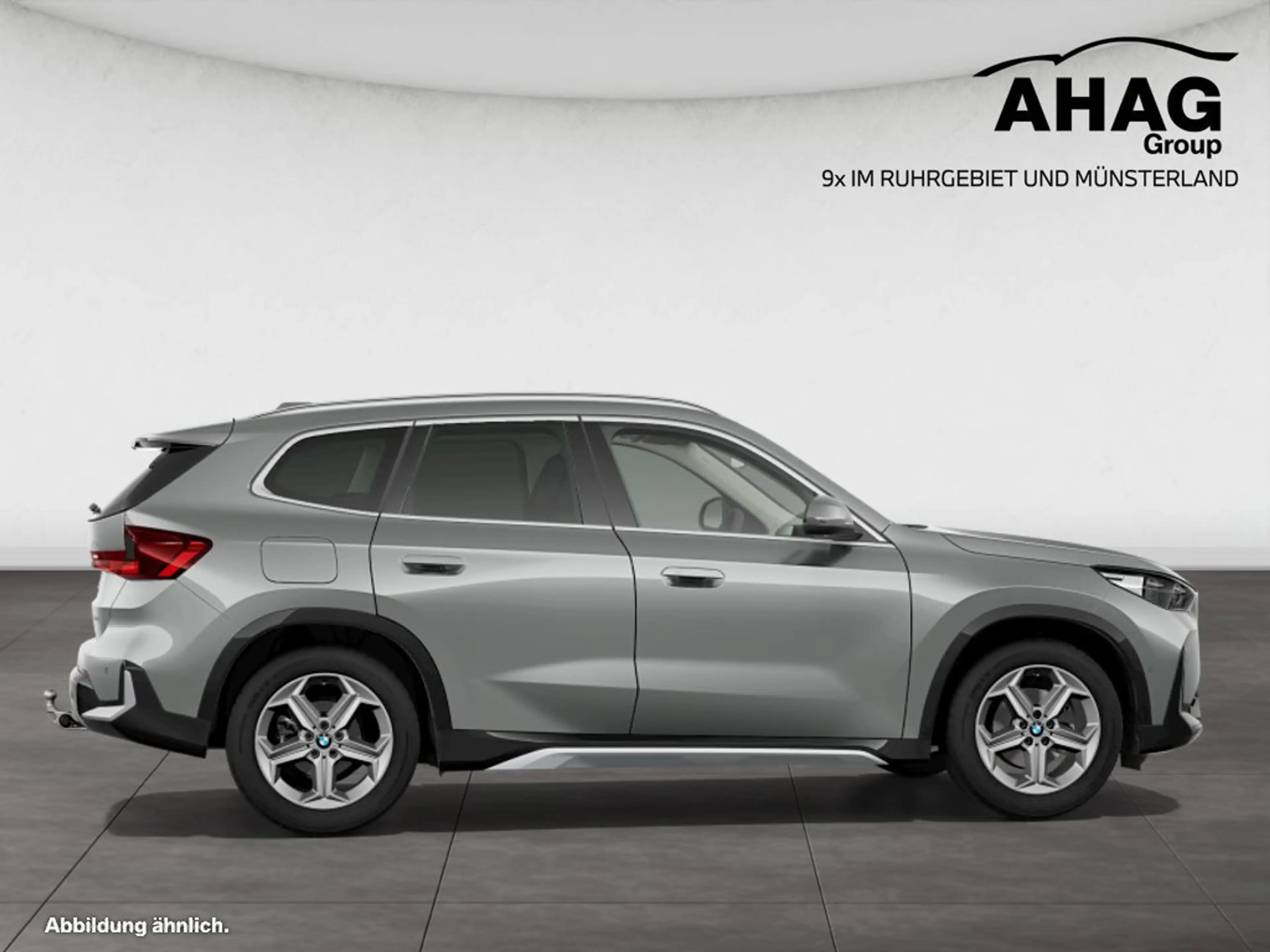 BMW X1 sDrive20i  xLine — photo 8
