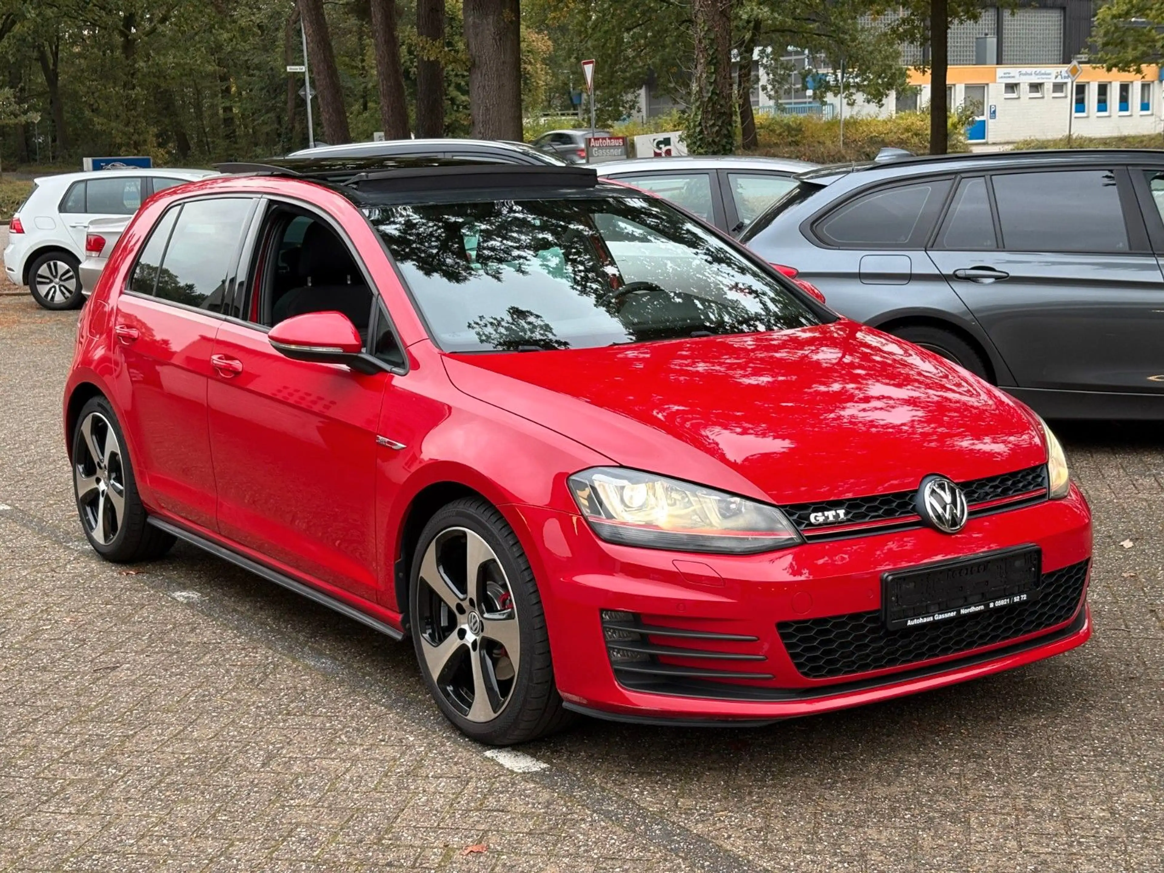 Volkswagen Golf VII Lim. GTI nur 52Tkm aus 1.Hand HU&AU NEU — photo 15