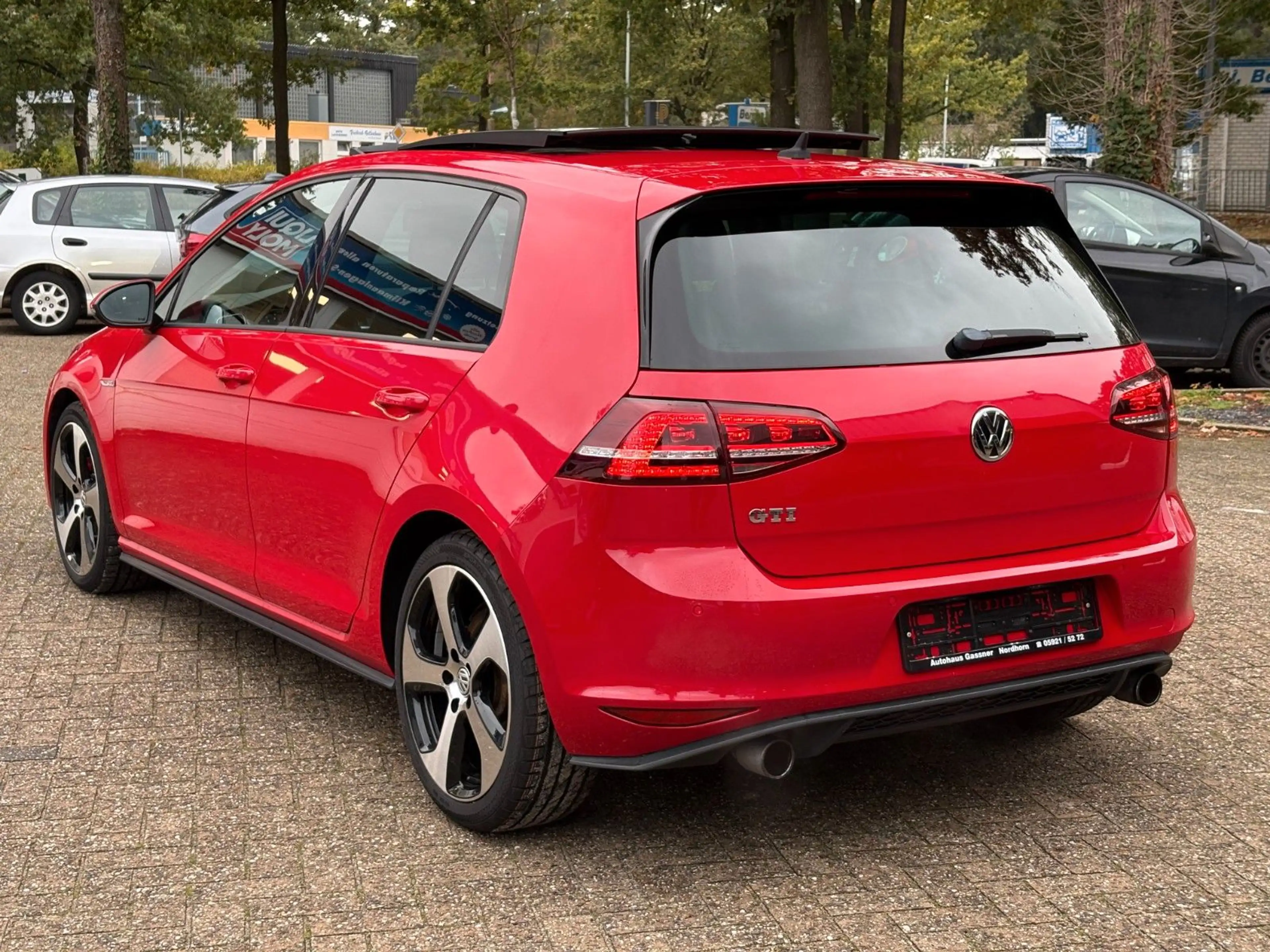 Volkswagen Golf VII Lim. GTI nur 52Tkm aus 1.Hand HU&AU NEU — photo 5