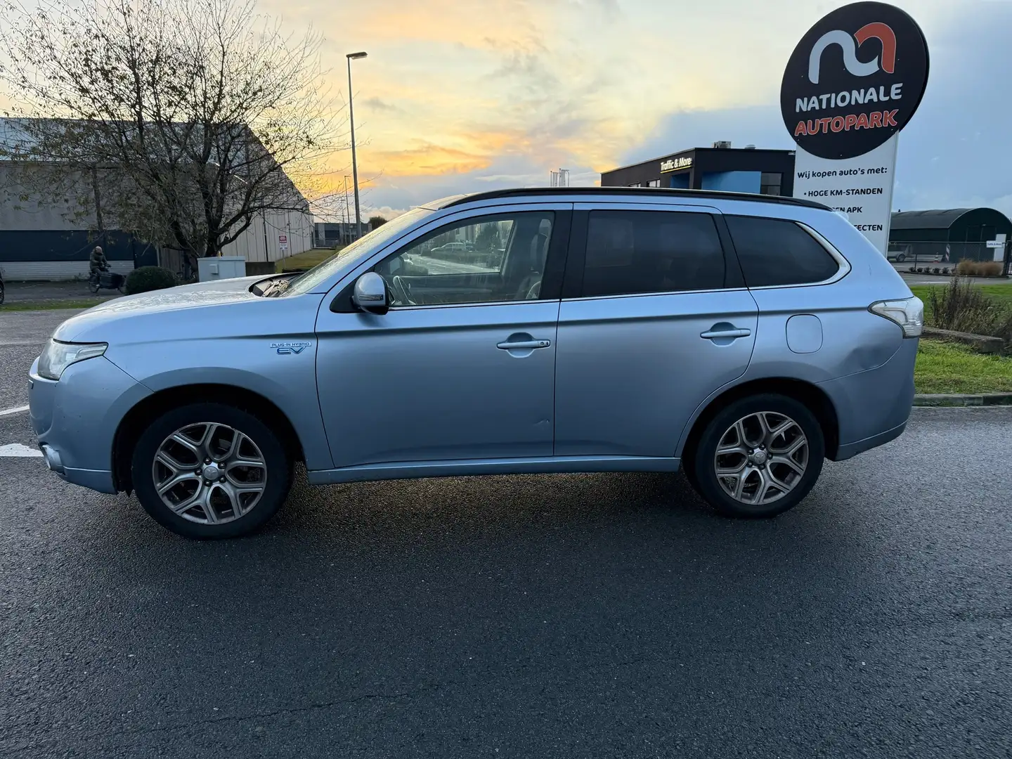 Mitsubishi Outlander 2013 * 2.0 PHEV Instyle * EXPORT & HANDEL Blauw - 2