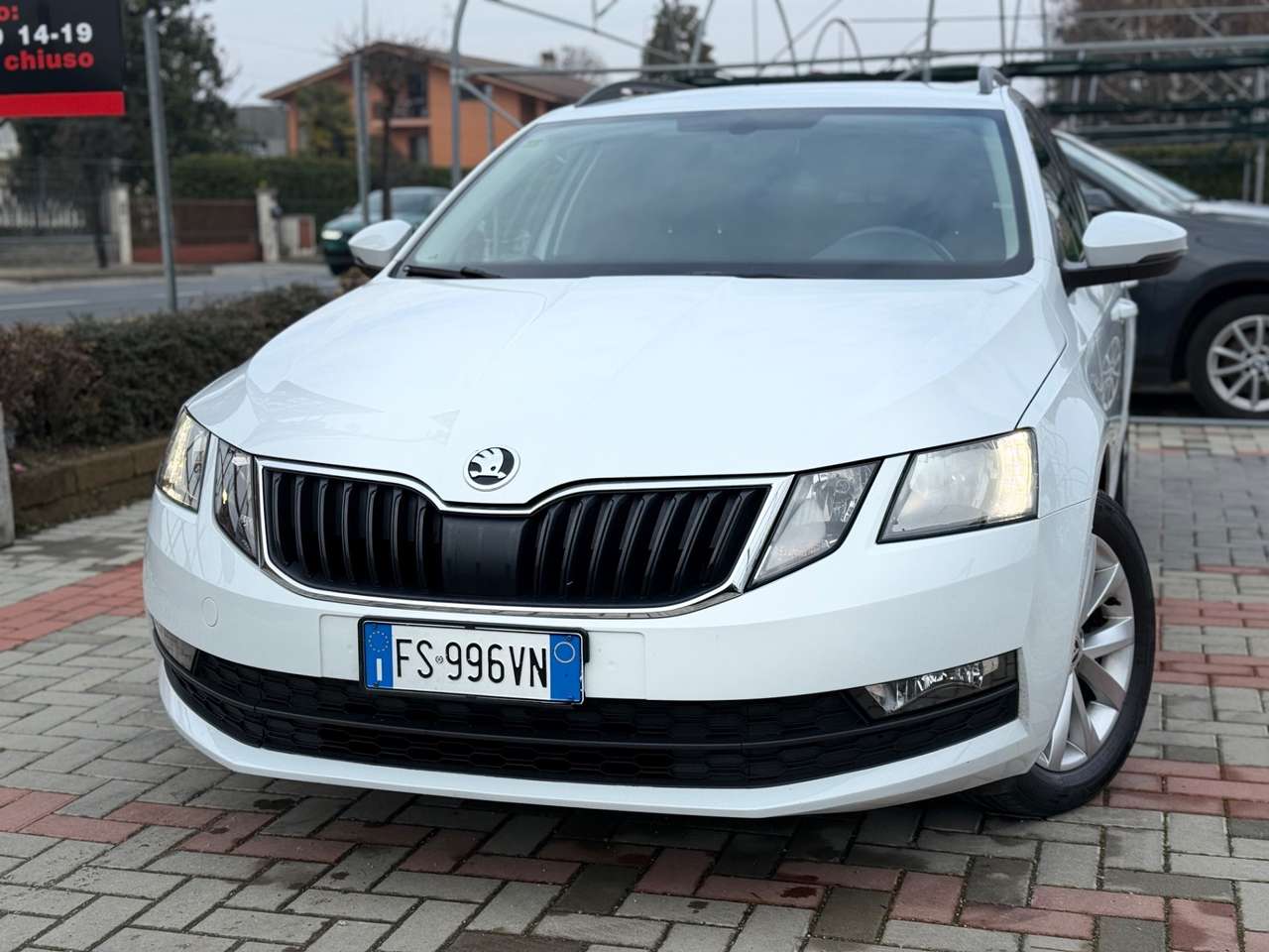 Skoda Octavia Octavia 1.6 TDI CR 115 CV DSG Wagon Executive