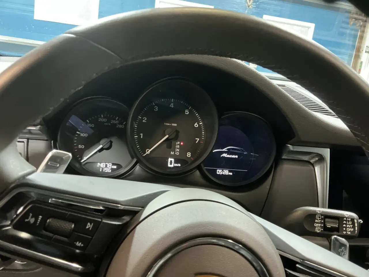 Porsche Macan снимка Porsche Macan