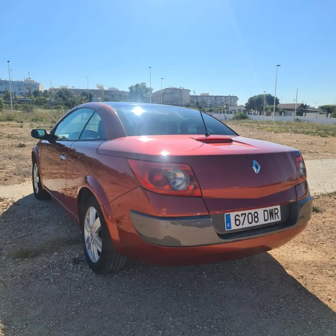 Renault Megane C.C. 1.6 Confort Authentique 115 Rojo - 2