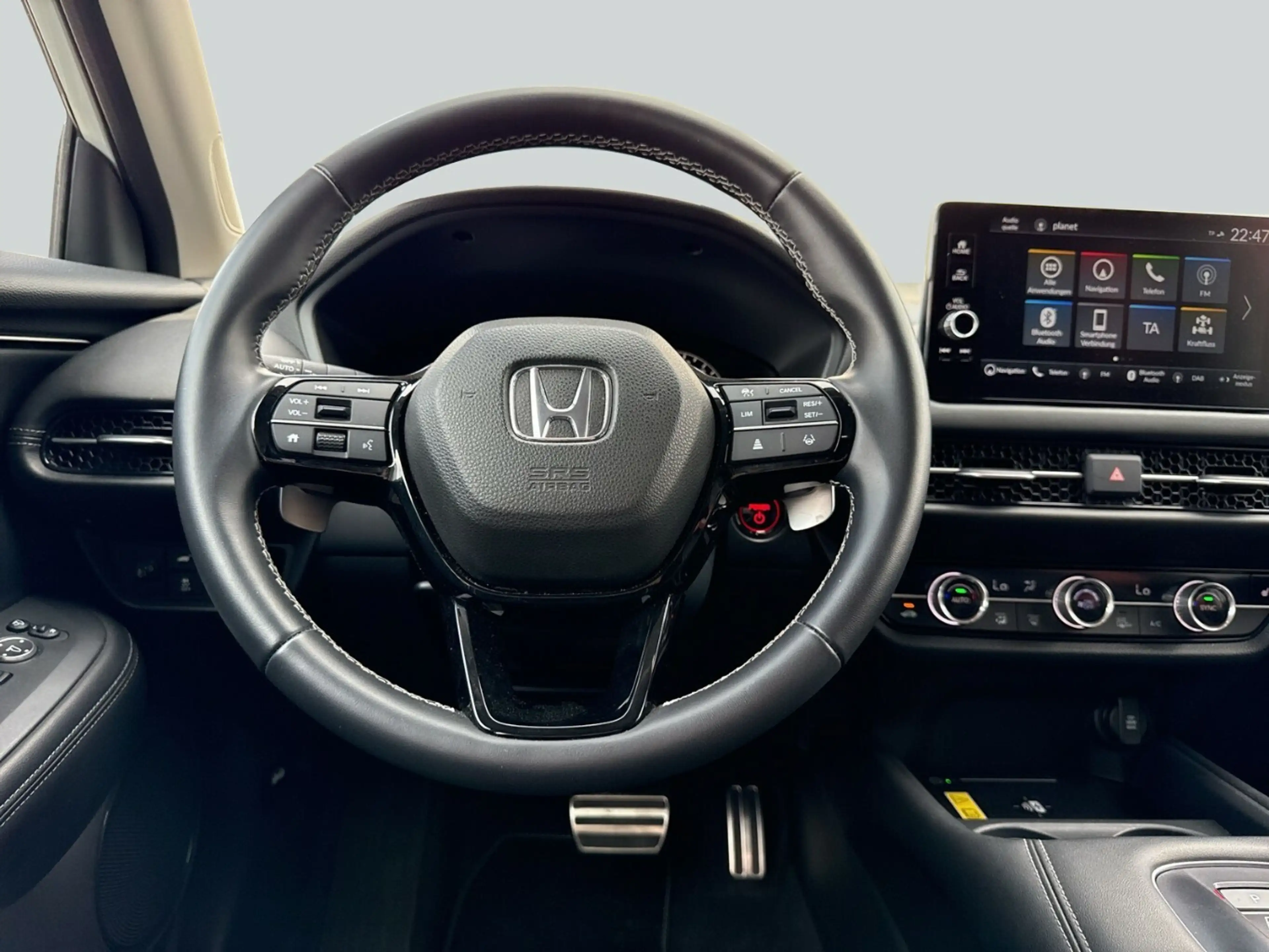 Honda ZR-V e:HEV Sport — photo 7