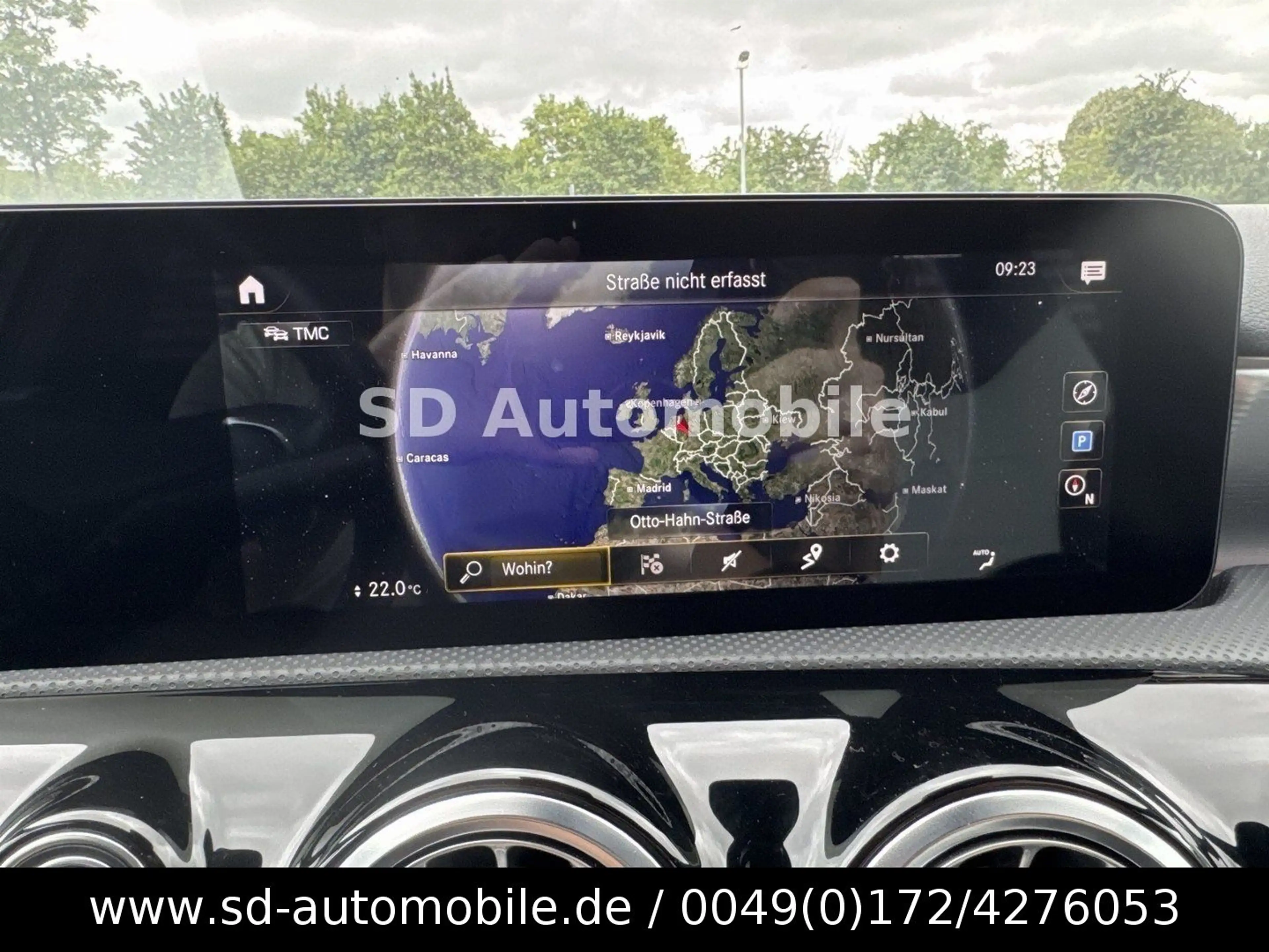 Mercedes-Benz A 220 d 4Matic AMG LINE#LEDER#MBUX#NIGHT#SOUND — photo 9