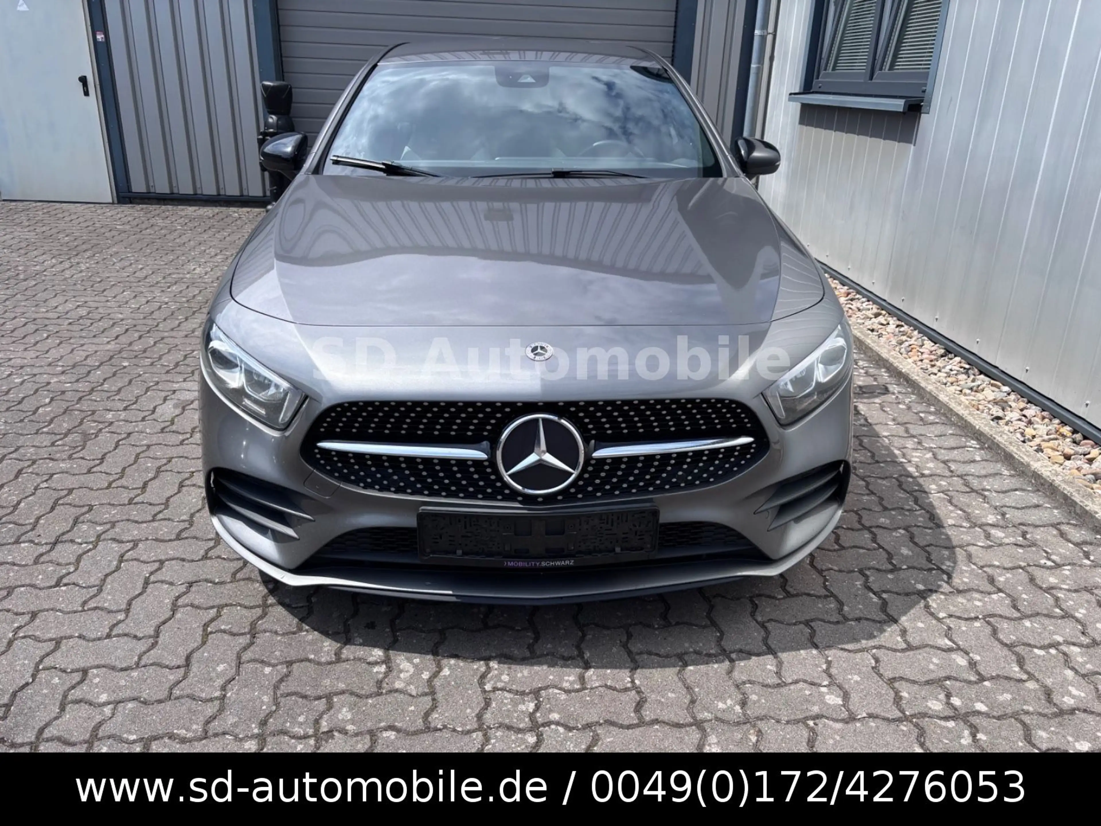 Mercedes-Benz A 220 d 4Matic AMG LINE#LEDER#MBUX#NIGHT#SOUND — photo 2