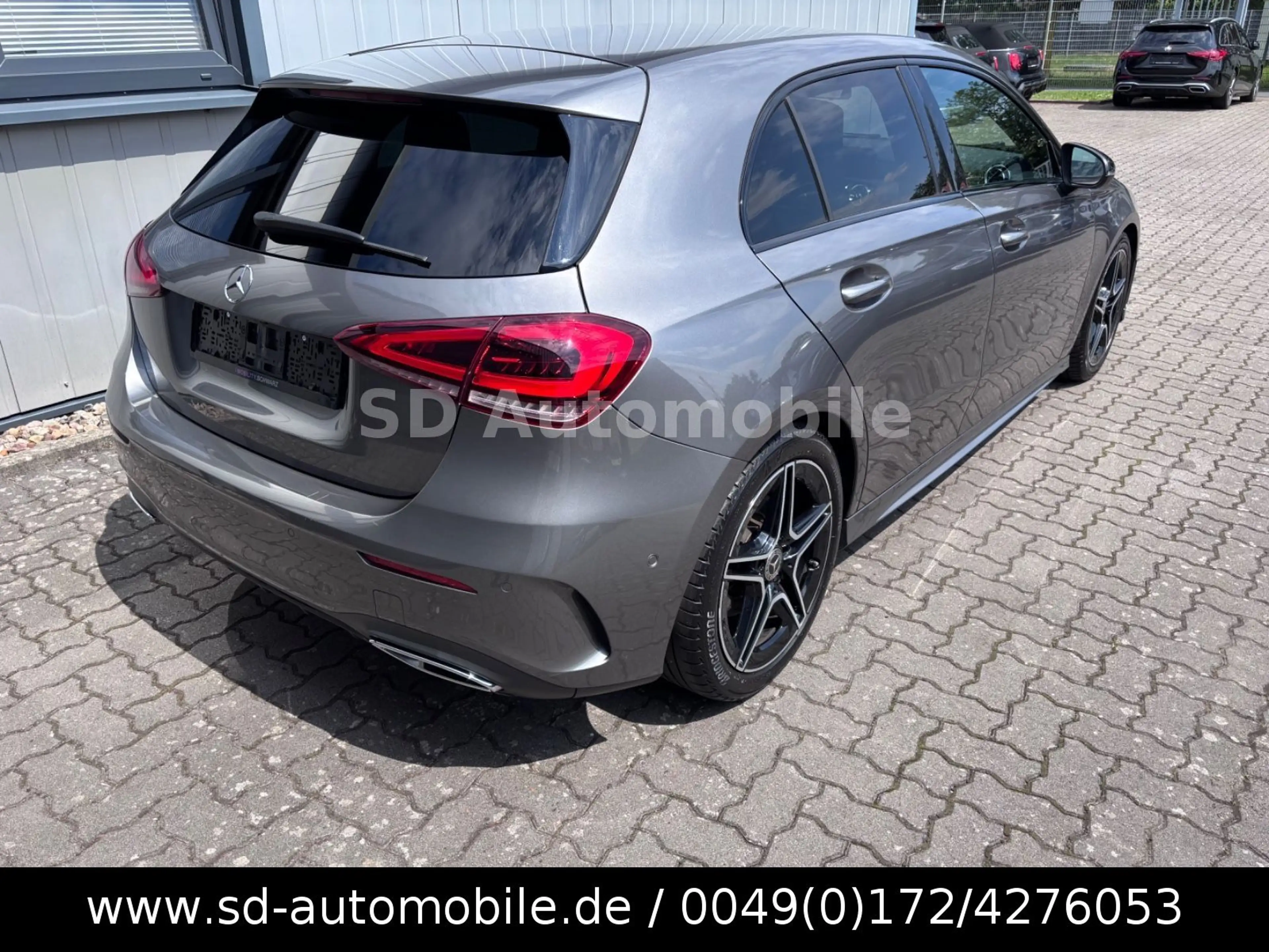 Mercedes-Benz A 220 d 4Matic AMG LINE#LEDER#MBUX#NIGHT#SOUND — photo 4