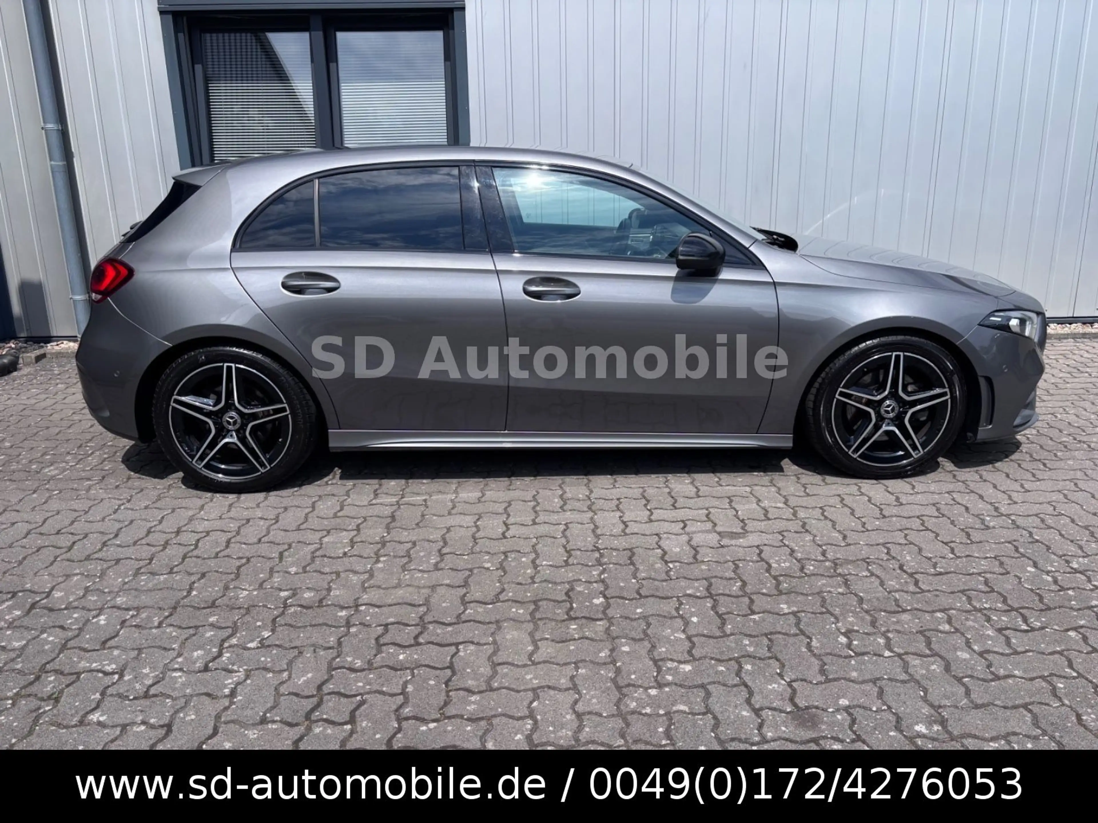 Mercedes-Benz A 220 d 4Matic AMG LINE#LEDER#MBUX#NIGHT#SOUND — photo 3