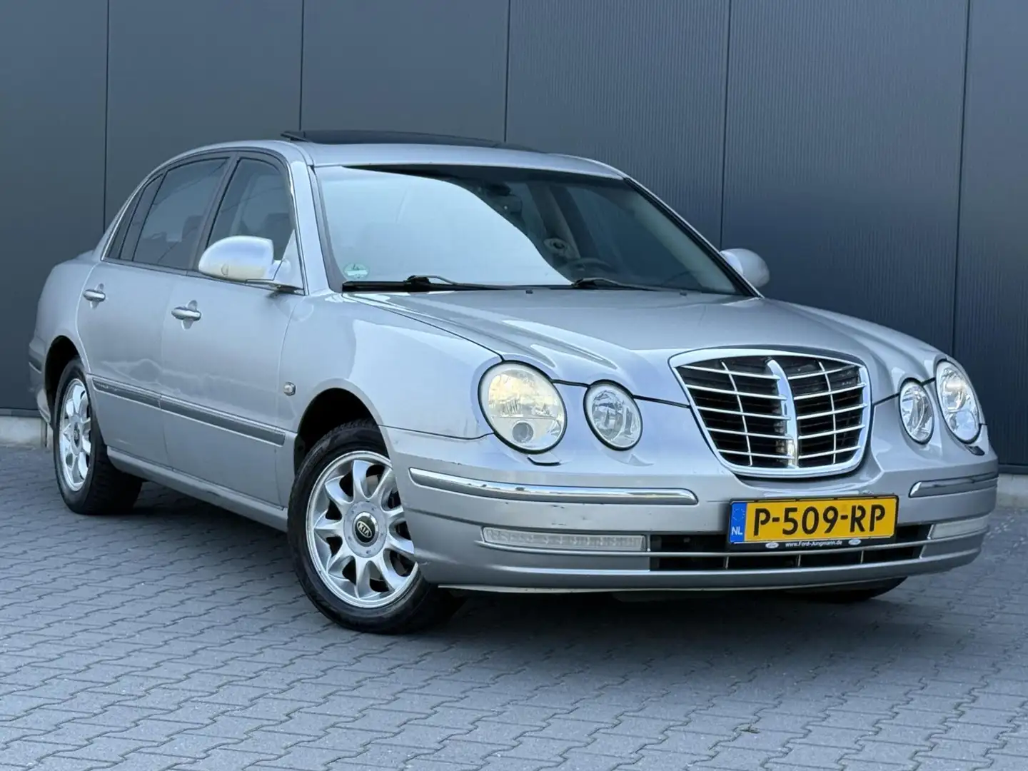 Kia Opirus 3.5 V6 LPG/G3 - Schuifdak - Leder - Xenon - Unieke Grijs - 2