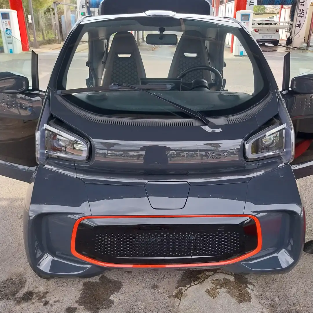 XEV Yoyo Sport Grigio - 1