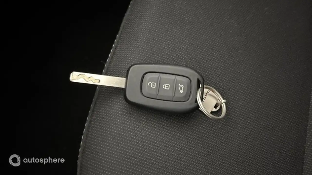 Dacia Sandero Sandero — photo 16
