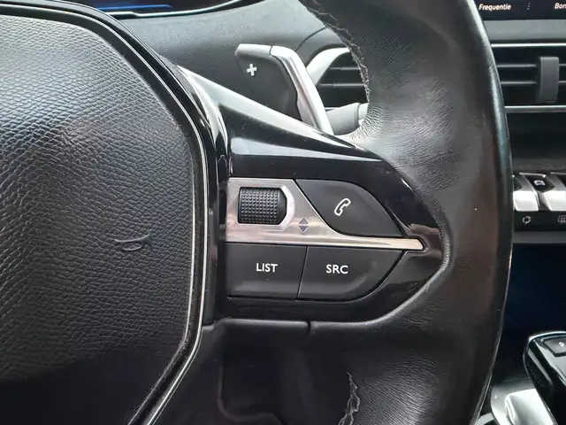 Peugeot 5008 view 13