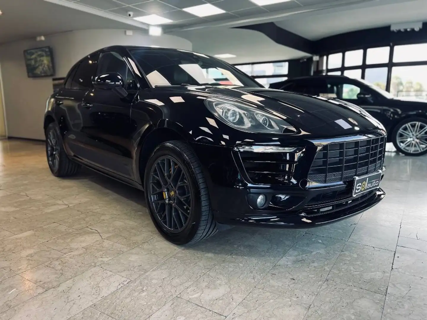 Porsche Macan 3.0d S 250cv pdk Чёрный - 1