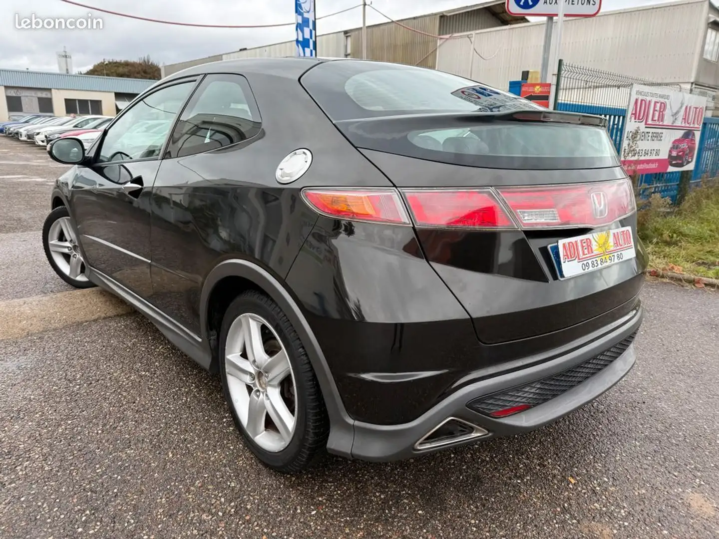 Honda Civic 1.8 i-VTEC Type SGT Navi i-shift 3p Noir - 2