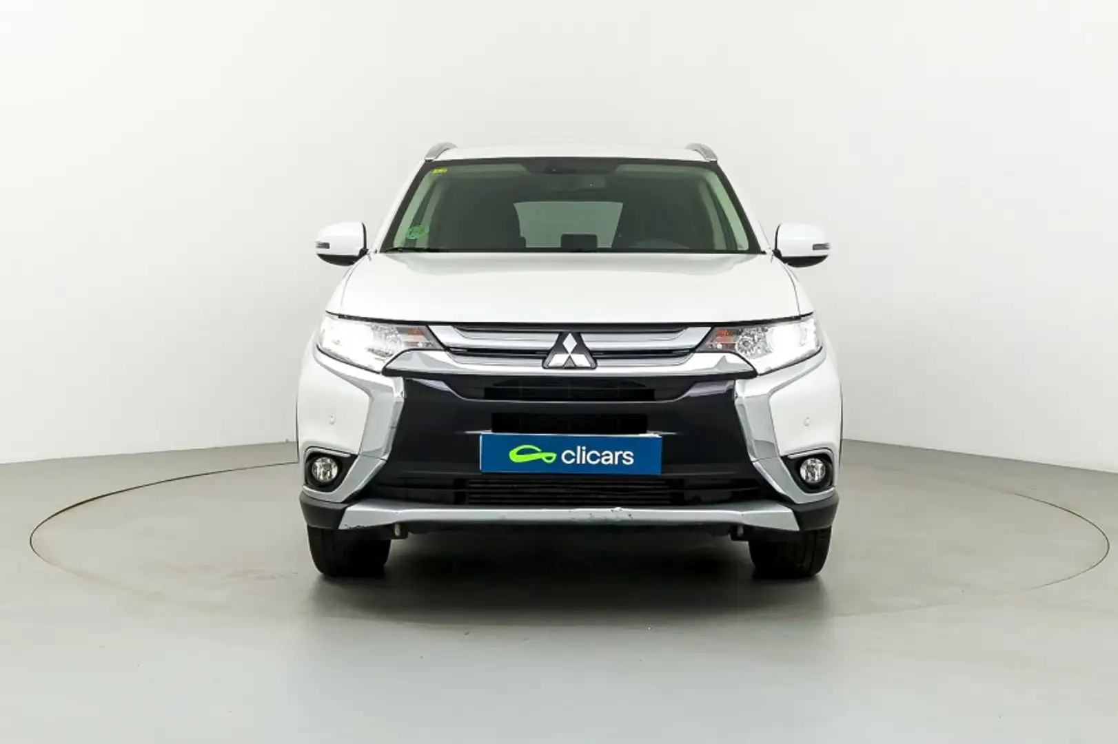 Mitsubishi Outlander 220DI-D Motion 2WD 7pl. Blanc - 2