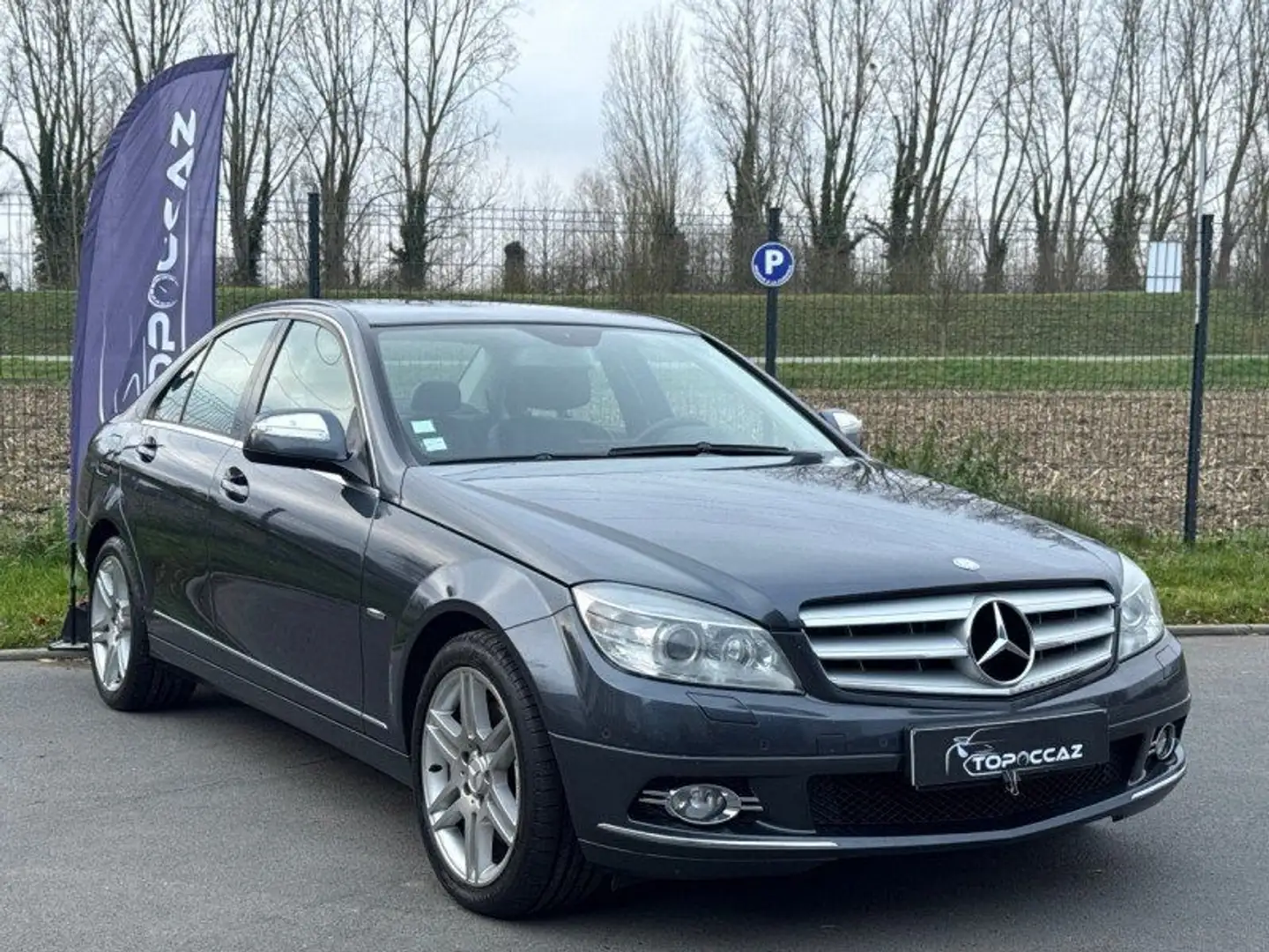 Mercedes-Benz C 350 350 AVANTGARDE 7GTRO * 272CH * FULL OPTIONS * GARANTIES Grau - 2
