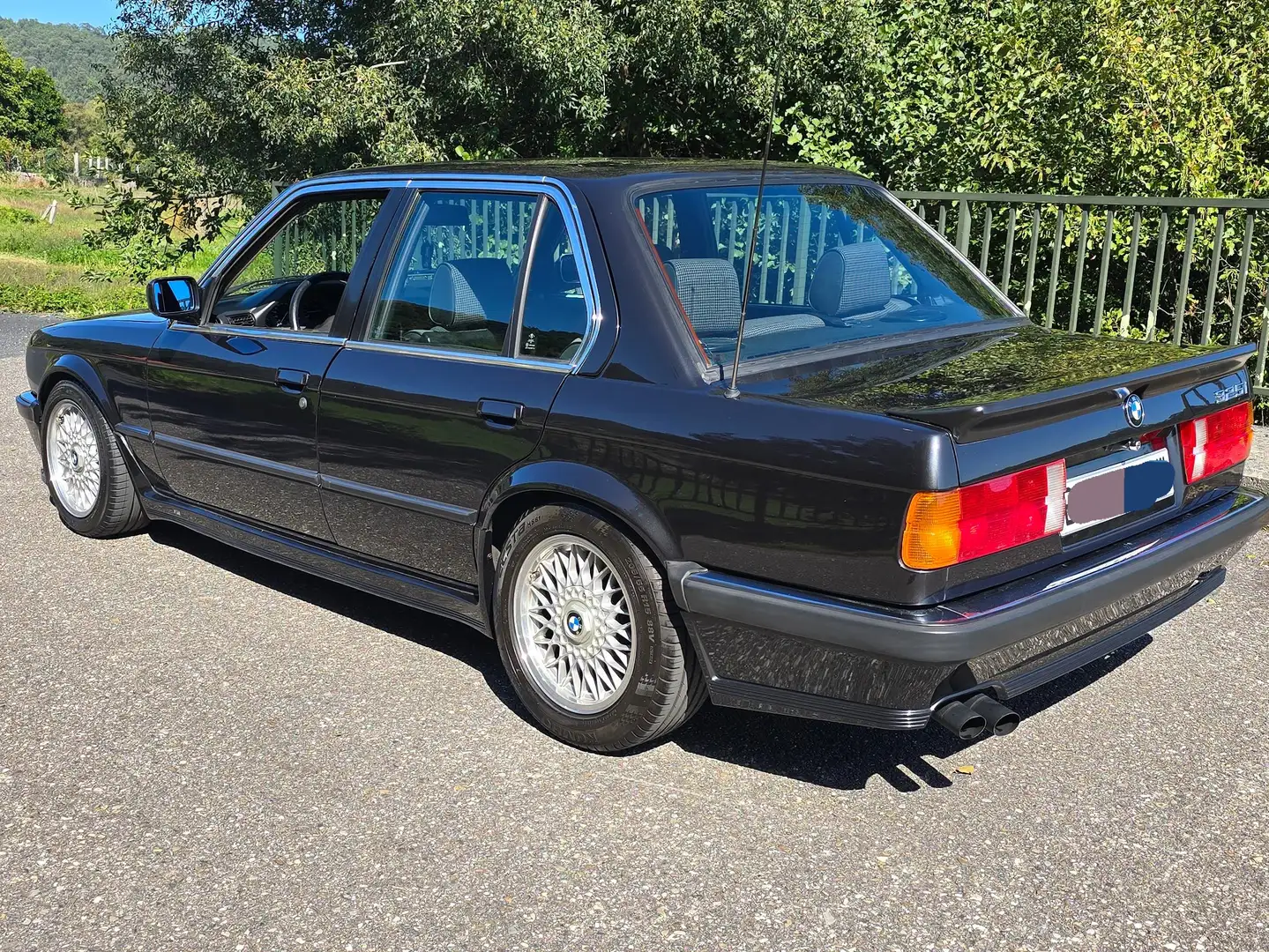 BMW 325 325i Negro - 2
