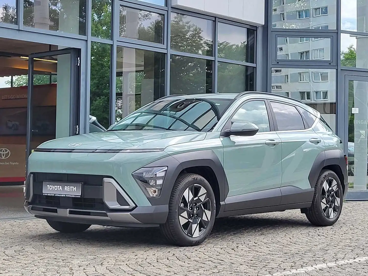 Hyundai KONA 1.6 GDI DCT Hybrid Trend Grün - 2