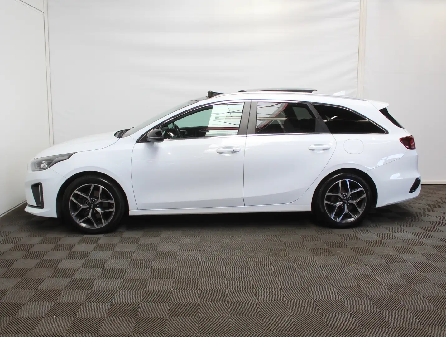 Kia Ceed SW / cee'd SW Sportswagon 1.4 T-GDi GT-Line CAMERA | ELECSCHDAK Blanco - 2