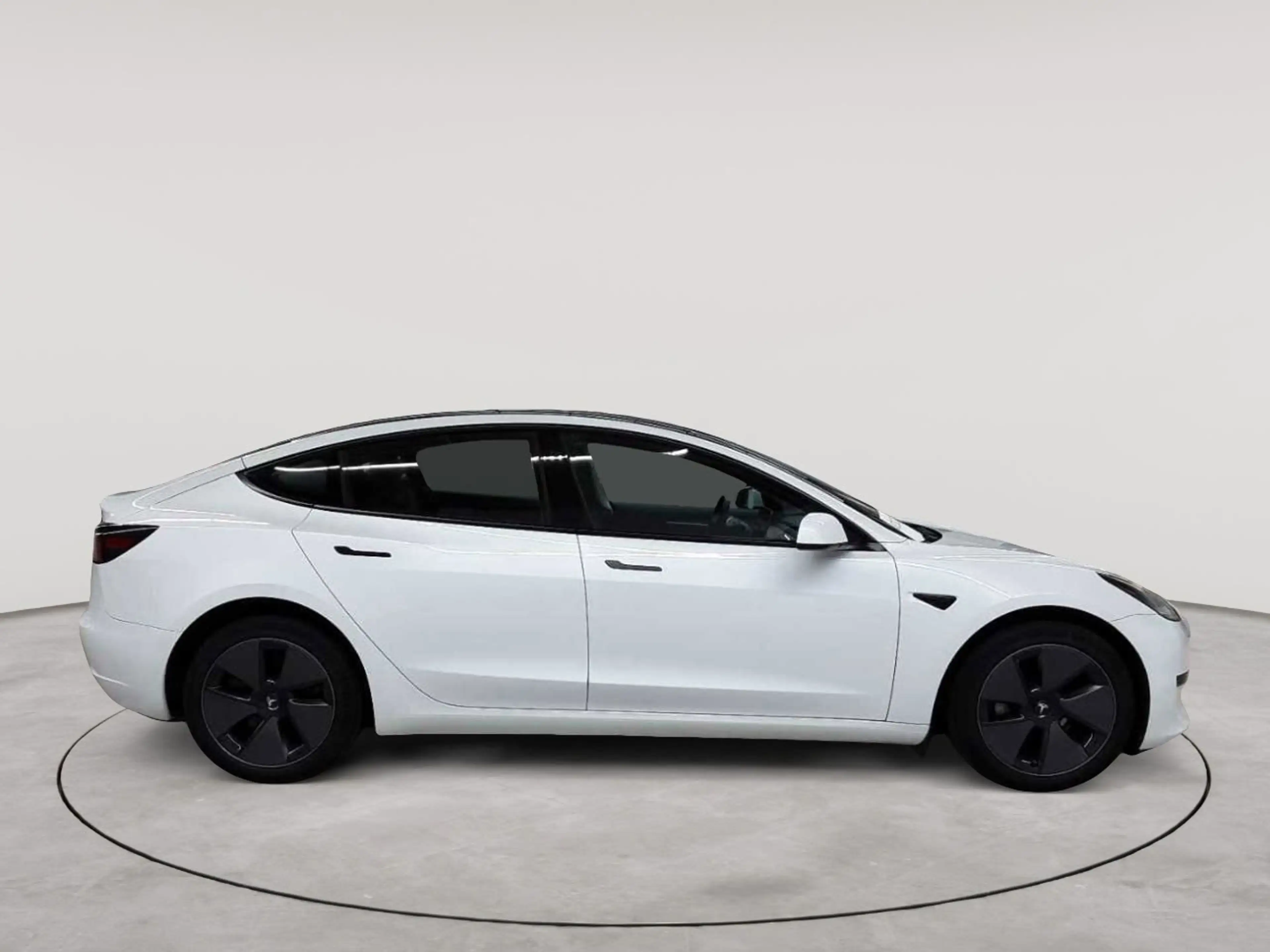 Tesla Model 3 Model 3 RWD Hinterradantrieb Leder — photo 3