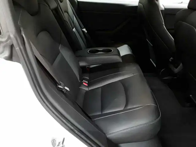 Tesla Model 3 view 14