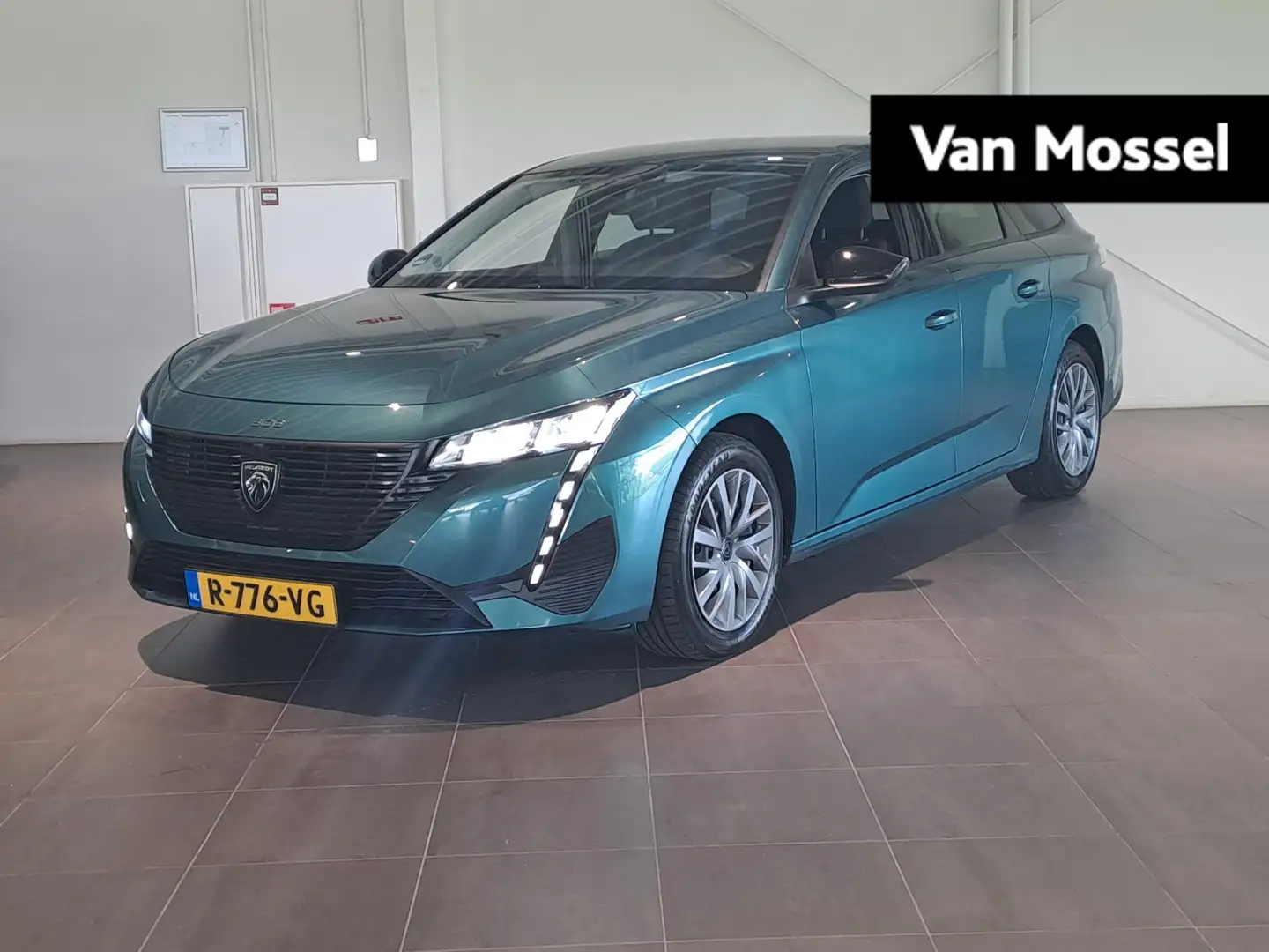 Peugeot 308 SW 1.2 Active Pack Business NIEUWSTAAT I SENSOREN Blauw - 1