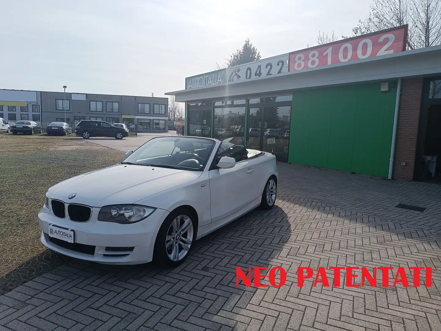 BMW 118 118d Cabrio 2.0 143cv Weiß - 1