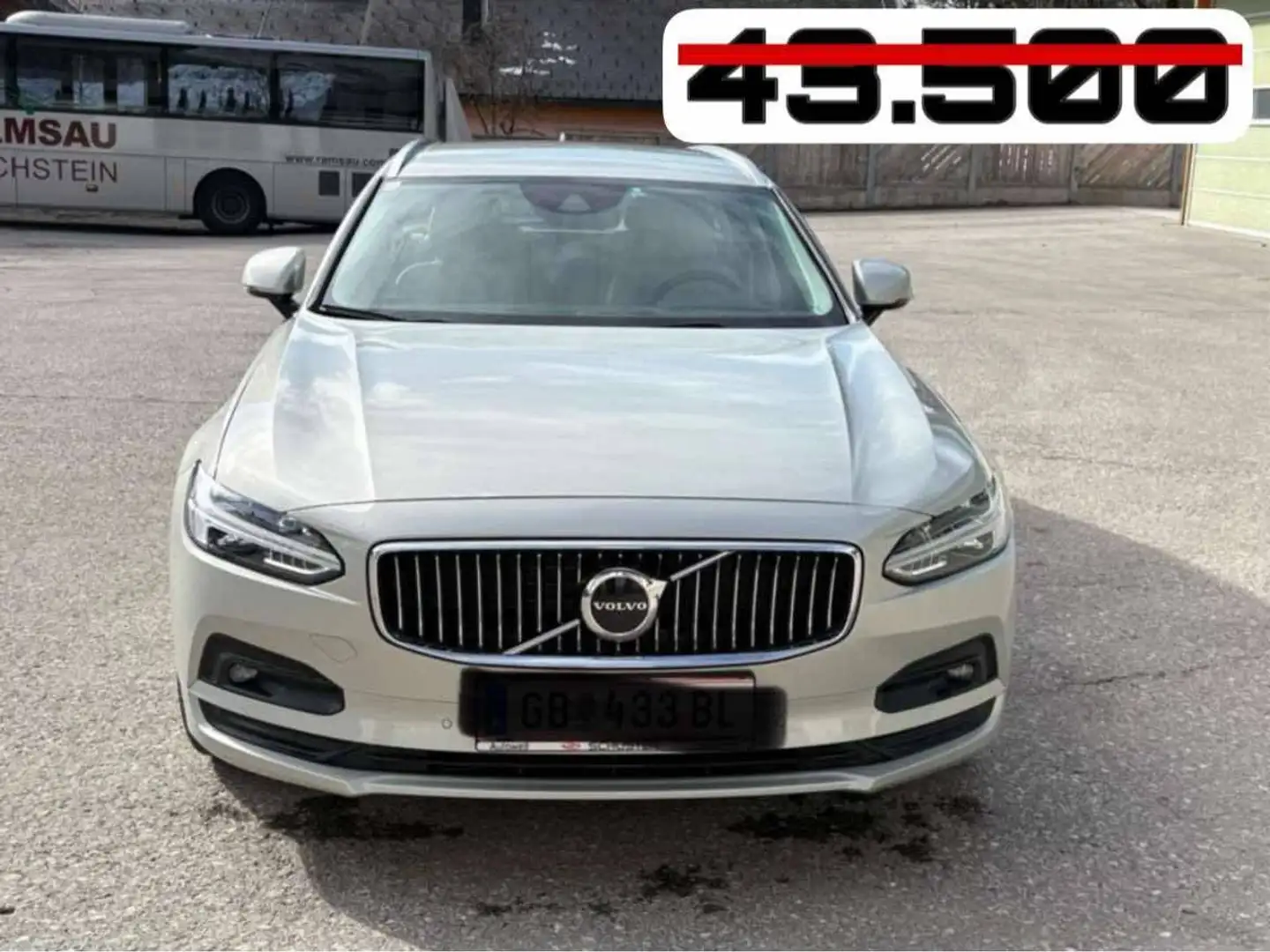 Volvo V90 B5 AWD R Design Geartronic Beige - 1