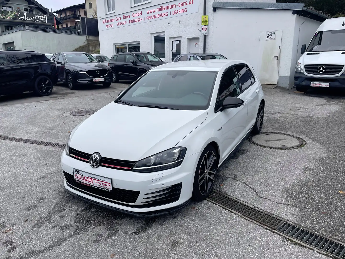 Volkswagen Golf GTD GTD BMT Aktion bei Finanzierung Zinssatz fix 6,2% Weiß - 2