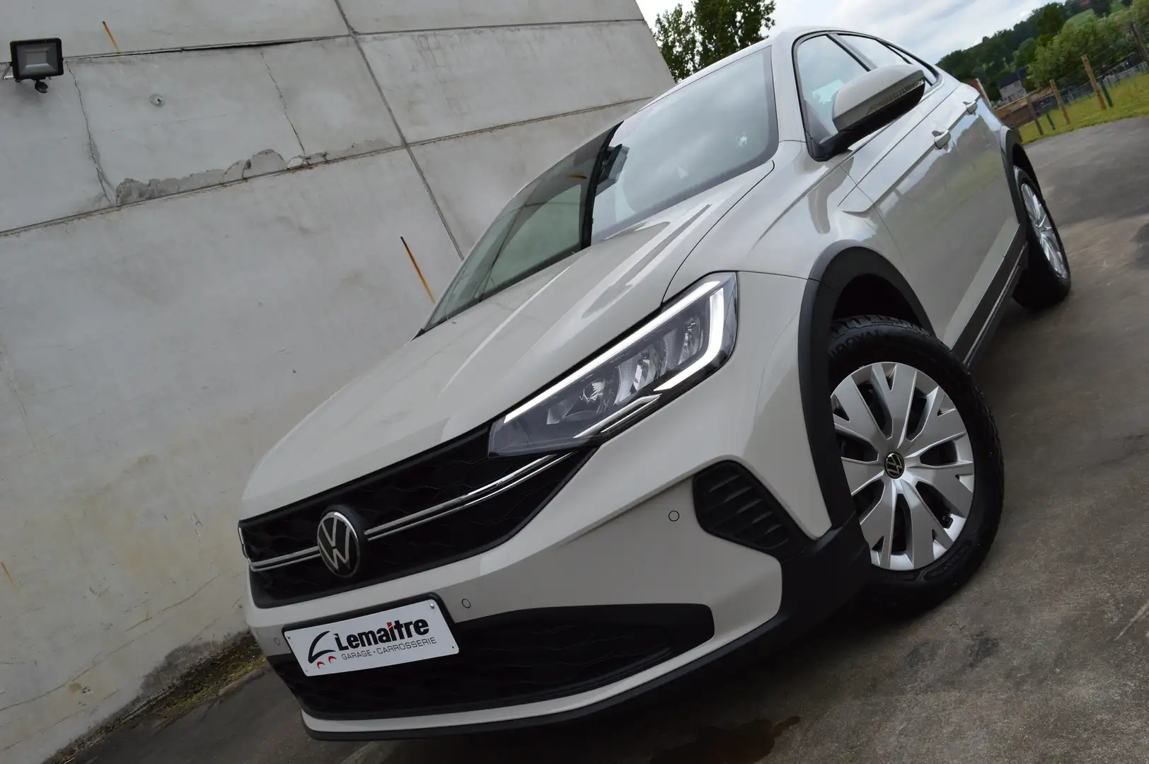 Volkswagen Taigo 1.0 TSI Life 95PK / CARPLAY / LED / APS Beige - 1
