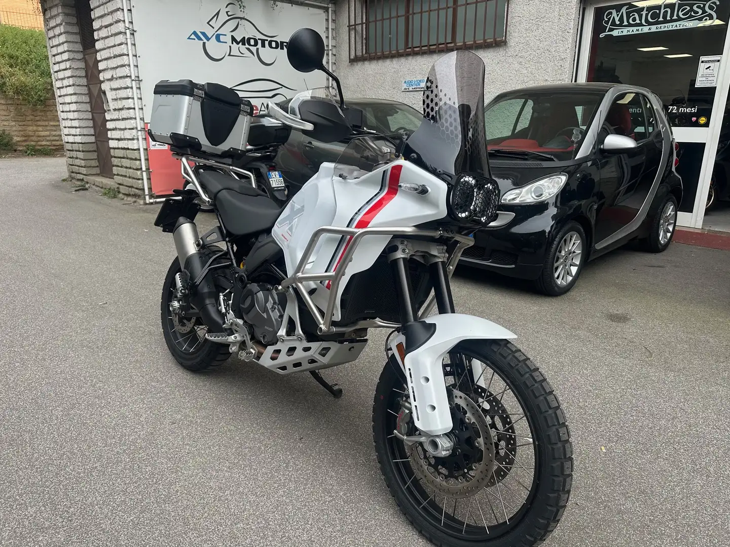 Ducati DesertX 03/24 KM.1995 Accessoriata Leggi bene White - 1