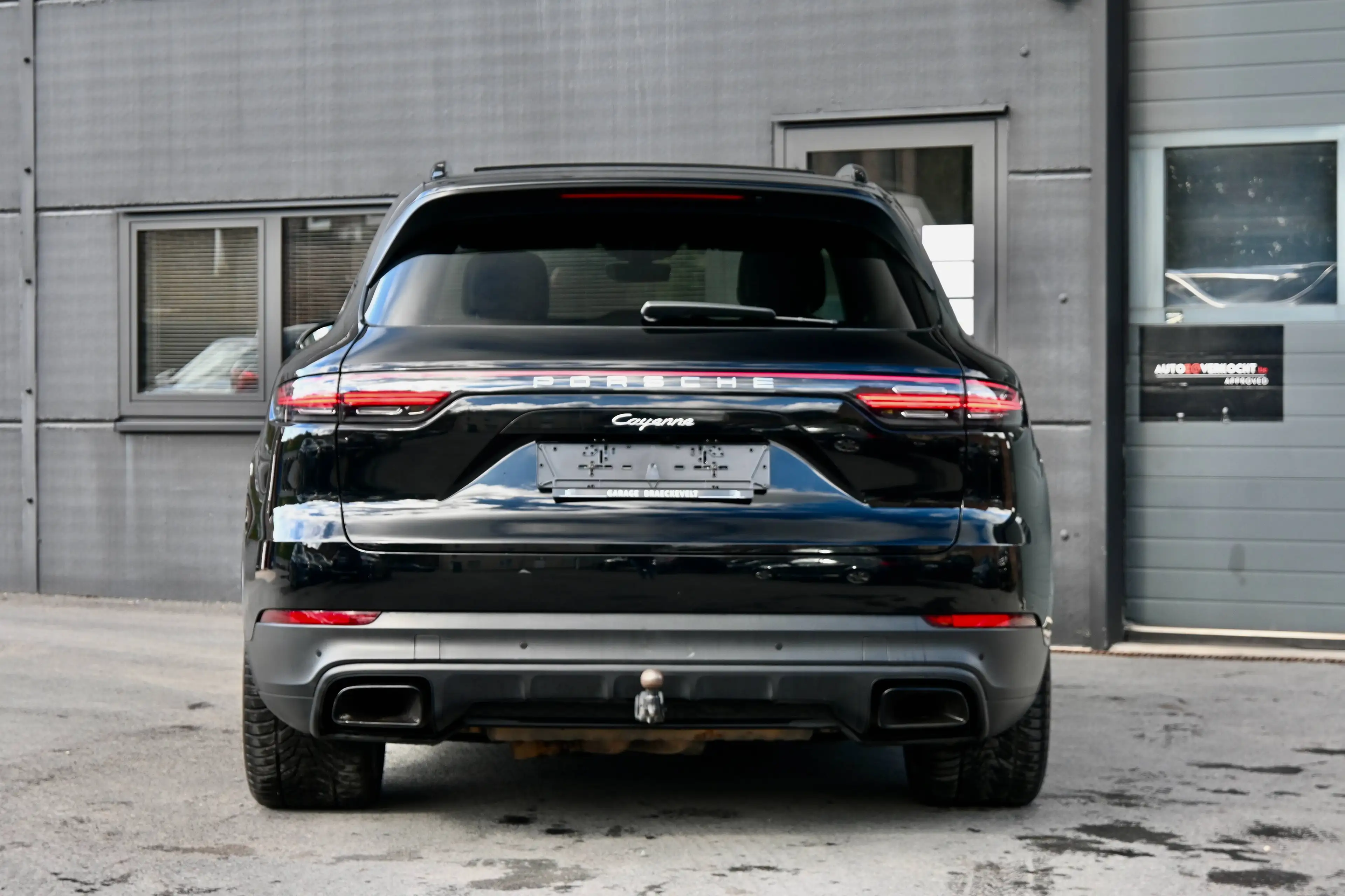 Porsche Cayenne 3.0 - Lichte vracht - Panodak - Luchtvering - 21" - Trekhaak - BTW — photo 8