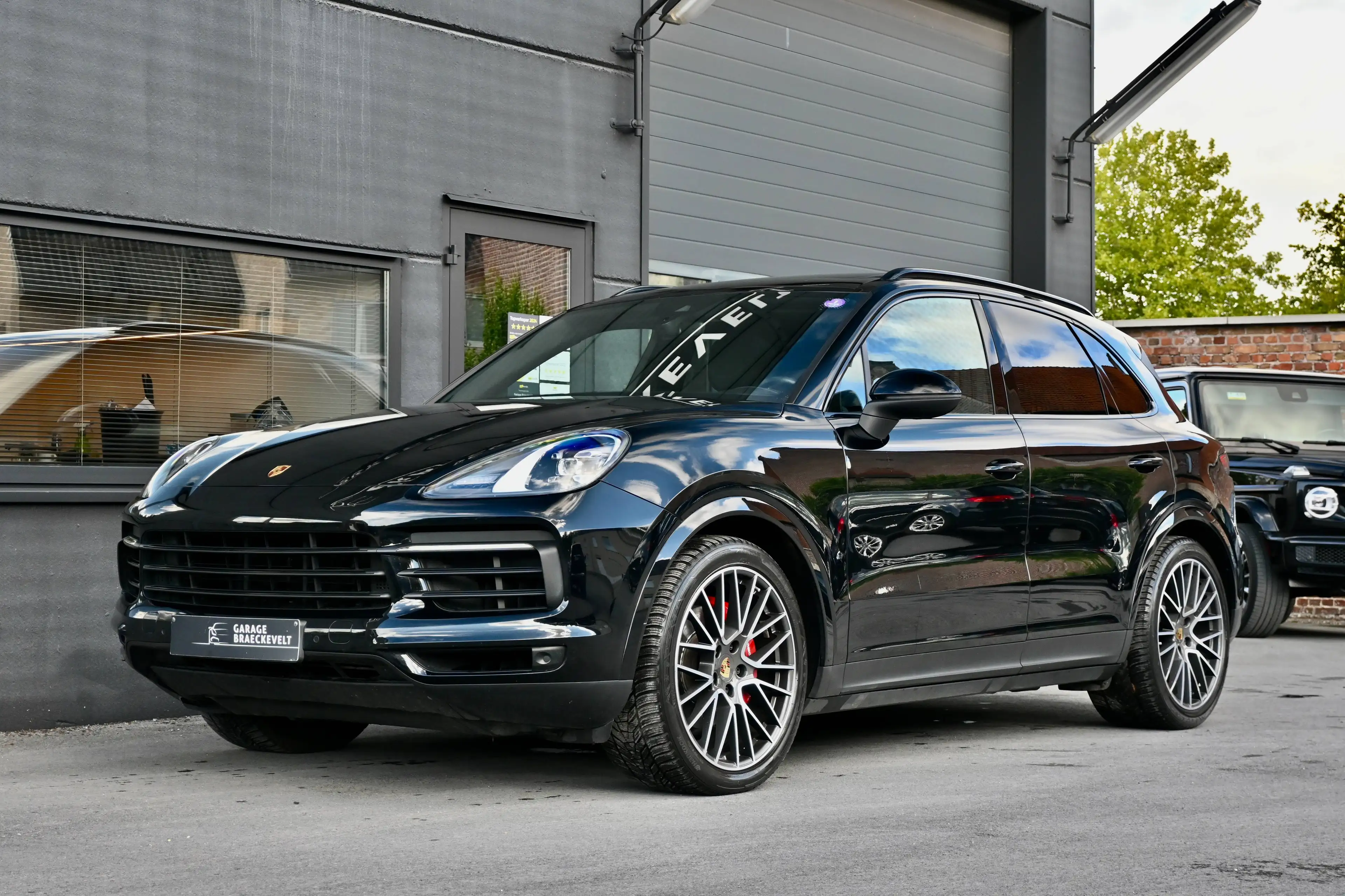Porsche Cayenne 3.0 - Lichte vracht - Panodak - Luchtvering - 21" - Trekhaak - BTW — photo 12