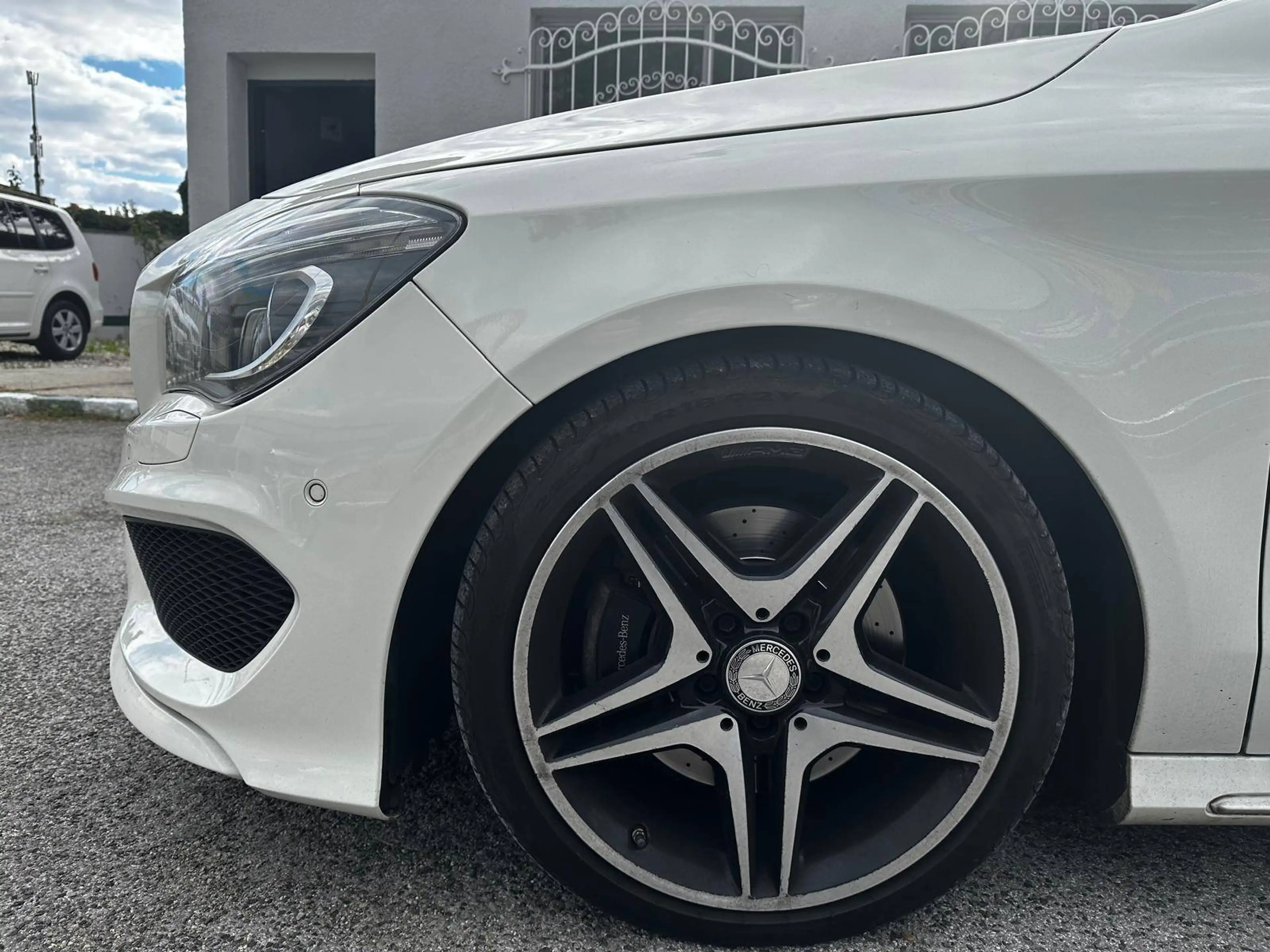 Mercedes-Benz CLA 220 CLA 220 CDI / d 4Matic (117.305) — photo 12