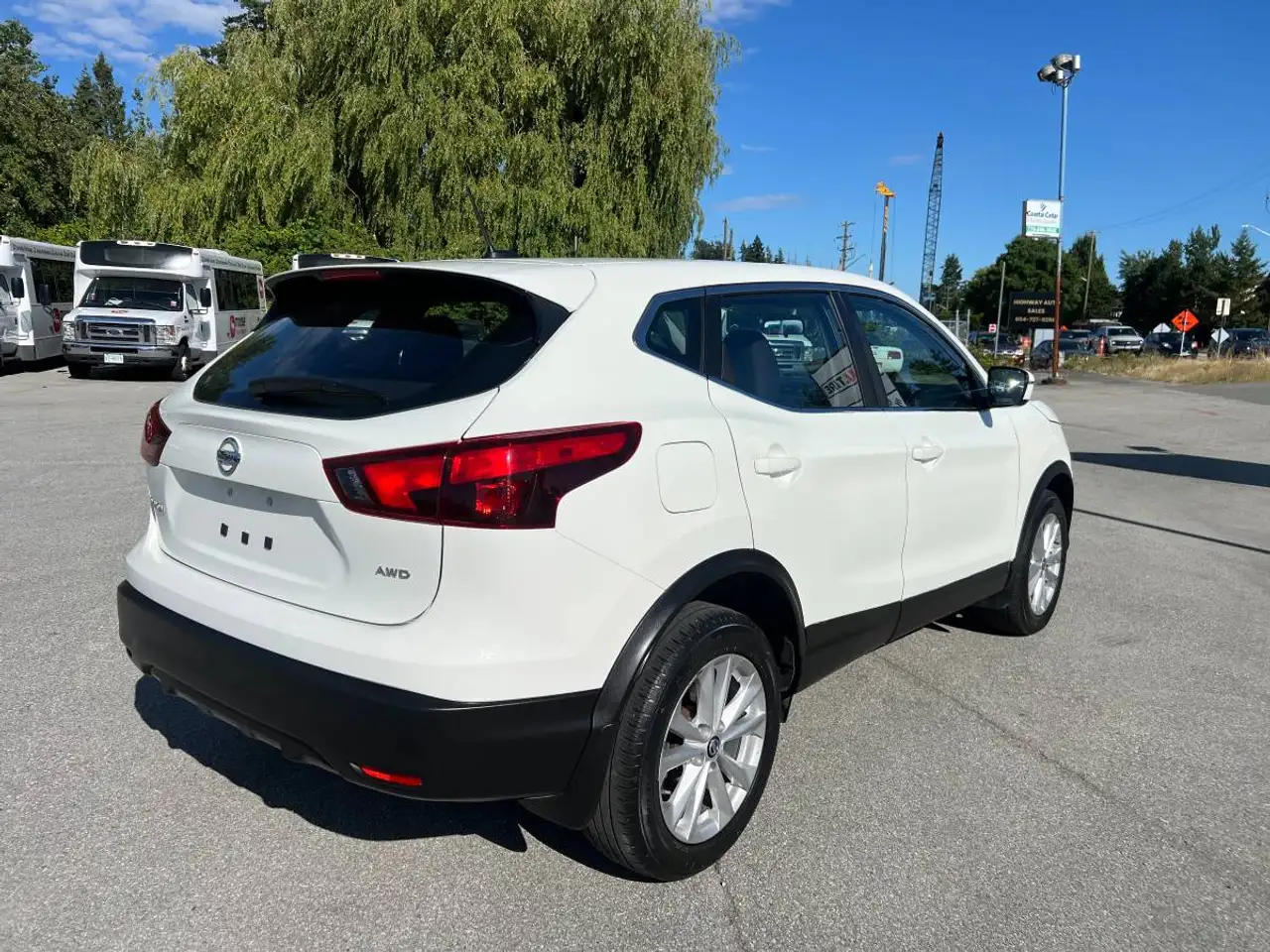 Nissan Qashqai снимка Nissan Qashqai