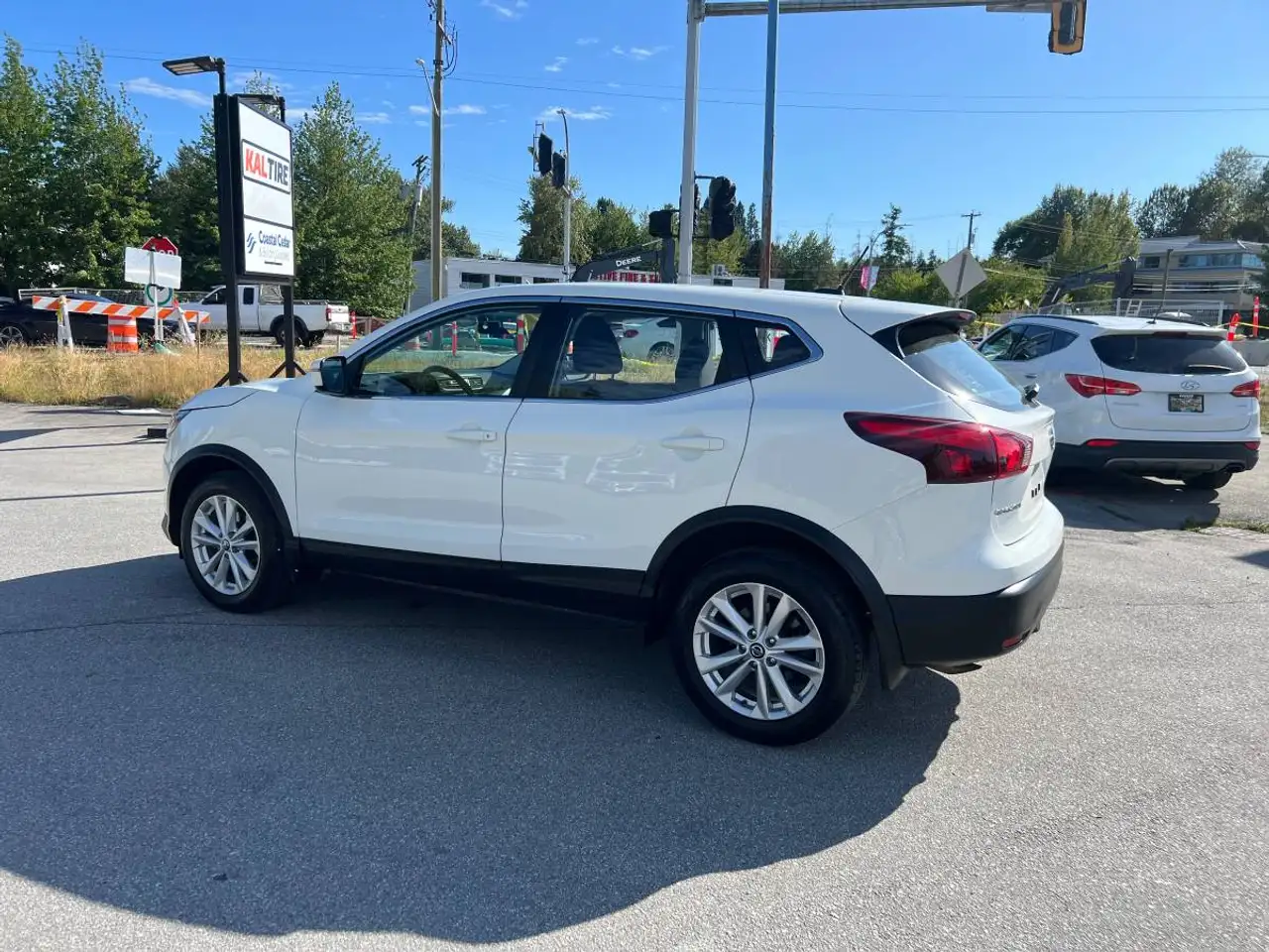 Nissan Qashqai снимка Nissan Qashqai