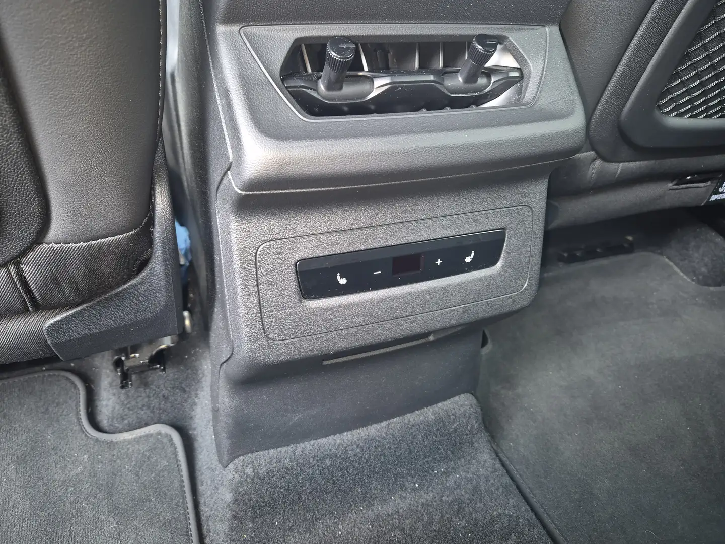 Audi Q6 e-tron Q6 e-Tron 100 kWh 50 Performance S line Серый - 1