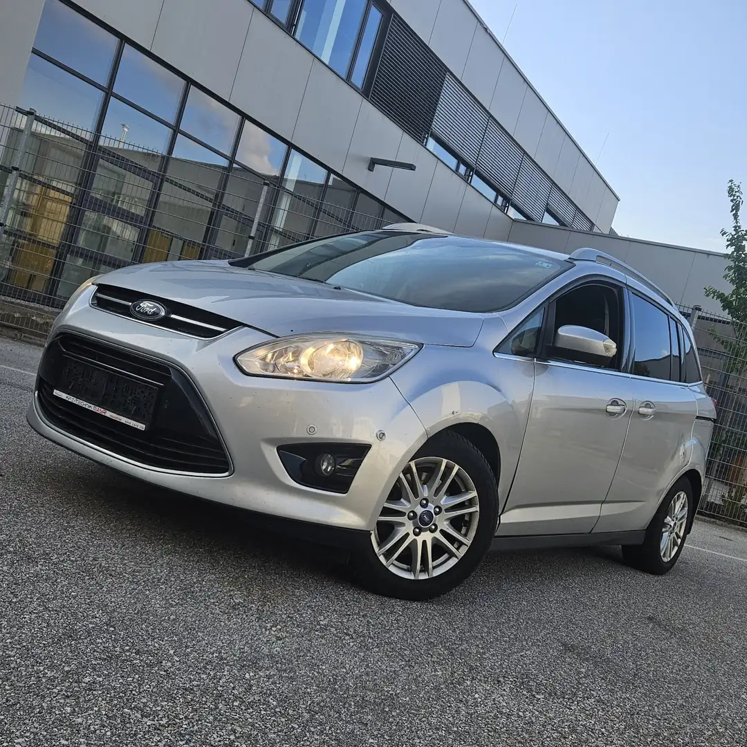 Ford C-Max 7 Sitzer // keyless // Pickerl im Überzug - 2