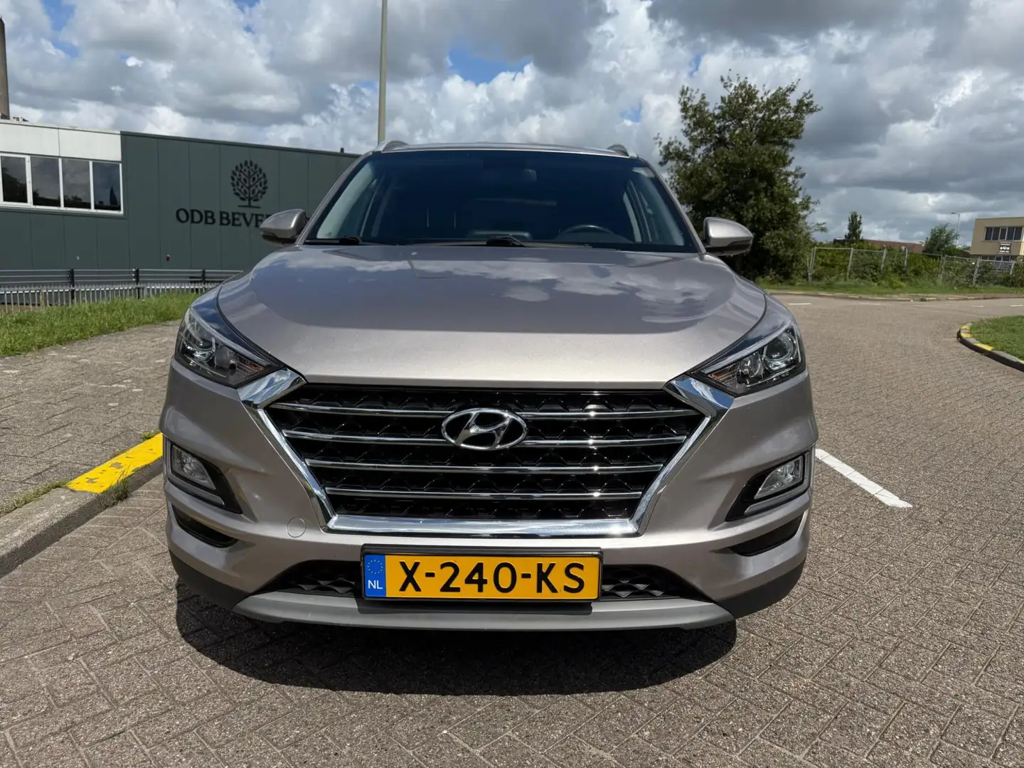 Hyundai TUCSON 1.6 T-GDI Comfort Grigio - 2