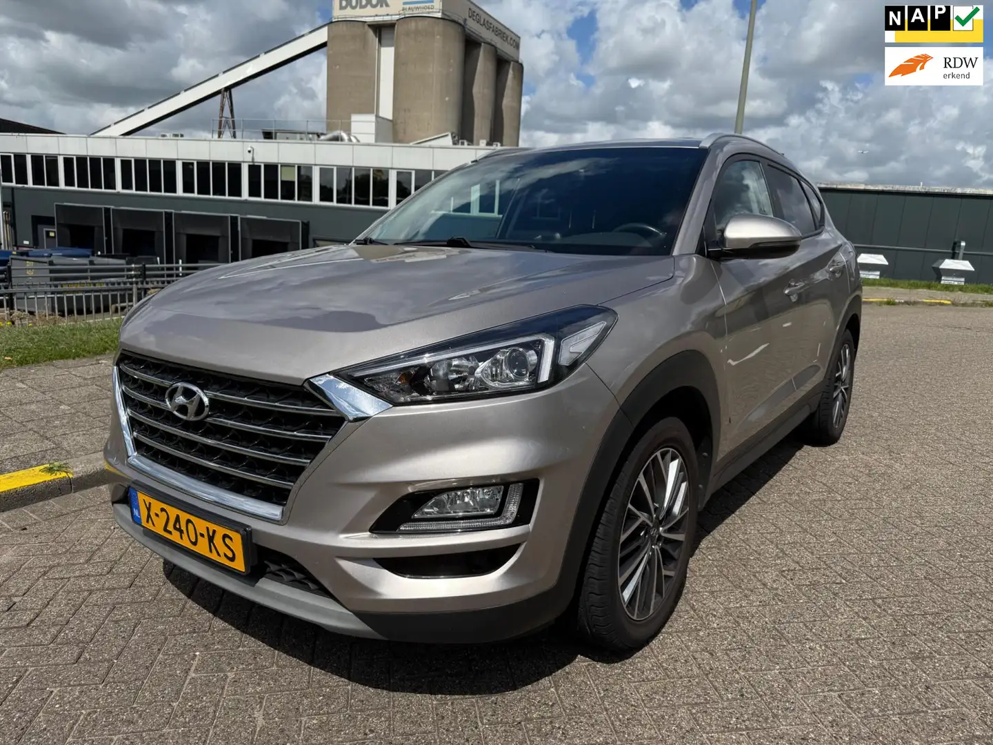 Hyundai TUCSON 1.6 T-GDI Comfort Grigio - 1